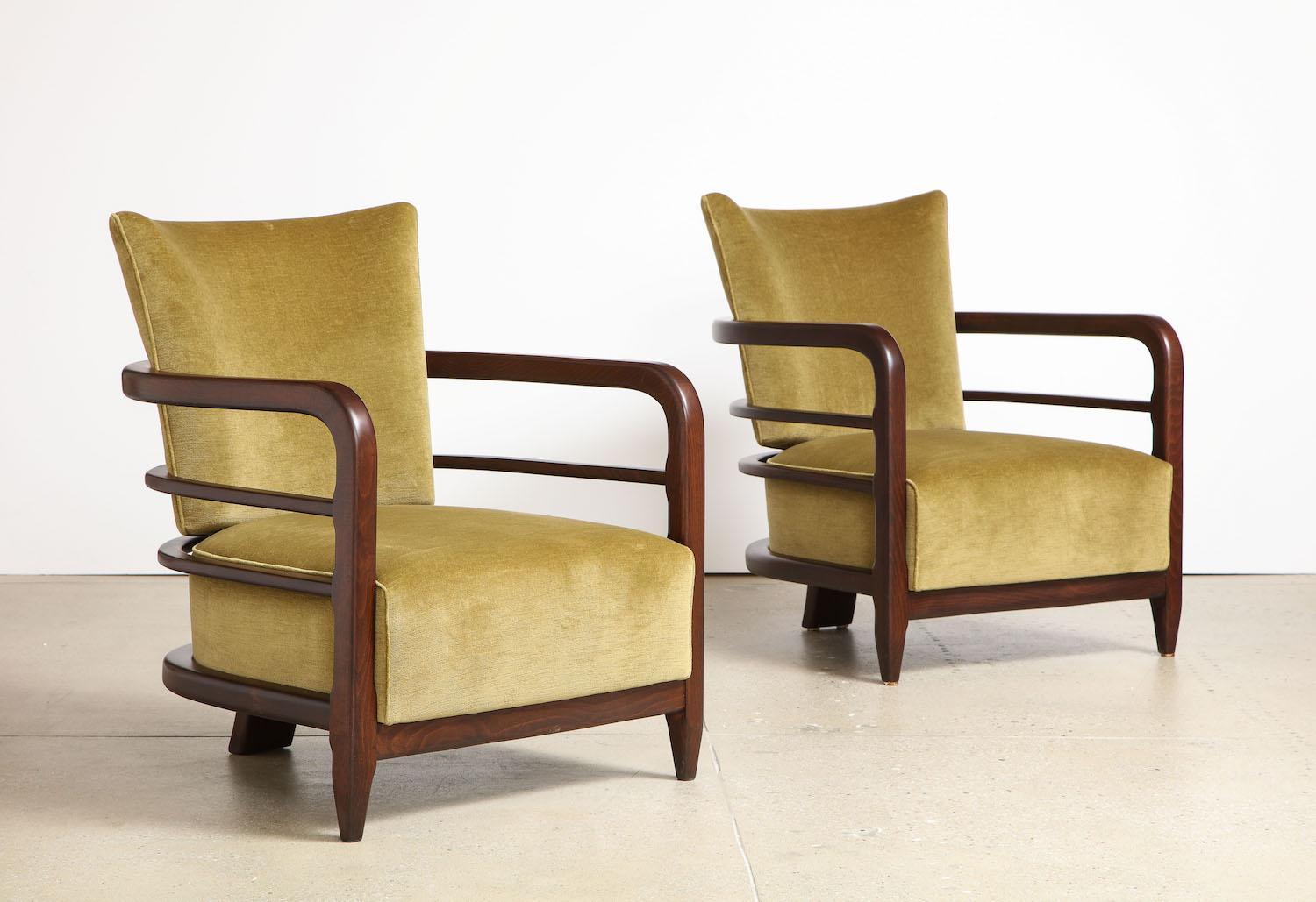 Mid-20th Century Pair of 3-Leg Lounge Chairs