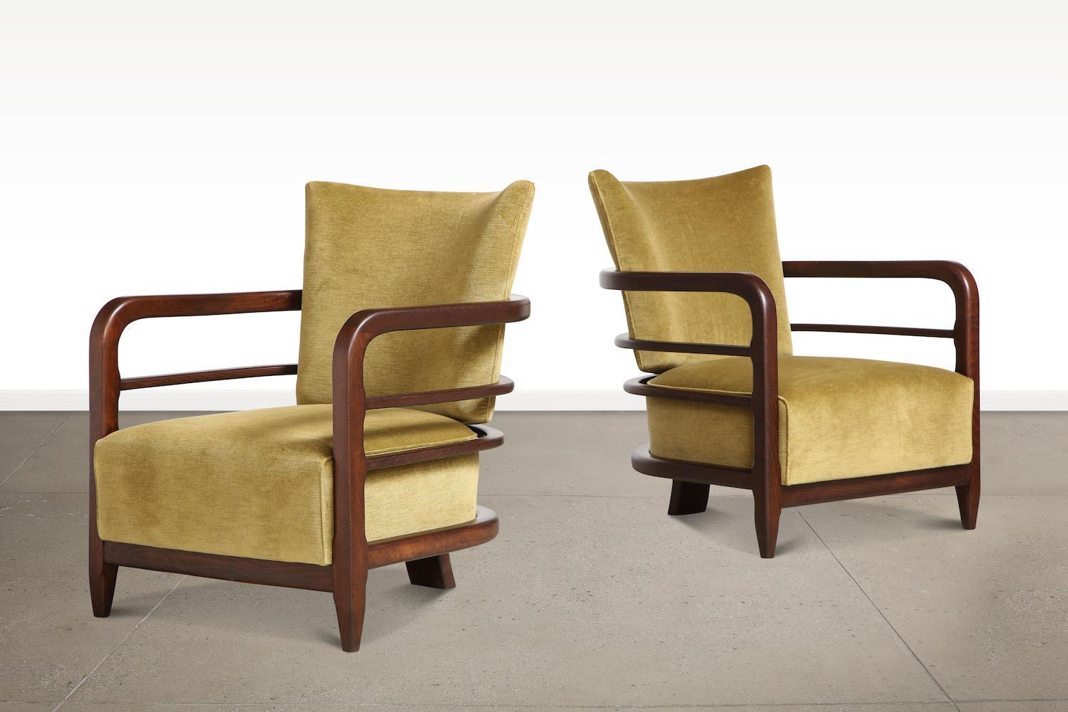 Velvet Pair of 3-Leg Lounge Chairs