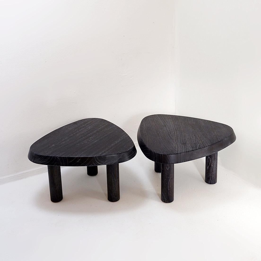 Pair of 3-legged side tables - in the style of Pierre Chapo in vendita 6