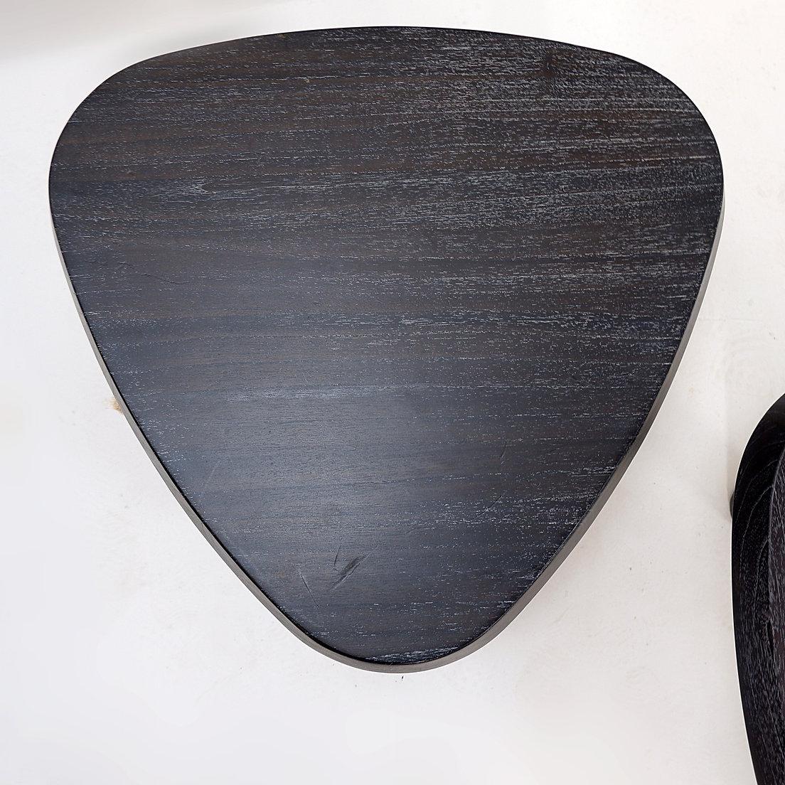 Pair of 3-legged side tables - in the style of Pierre Chapo in vendita 2