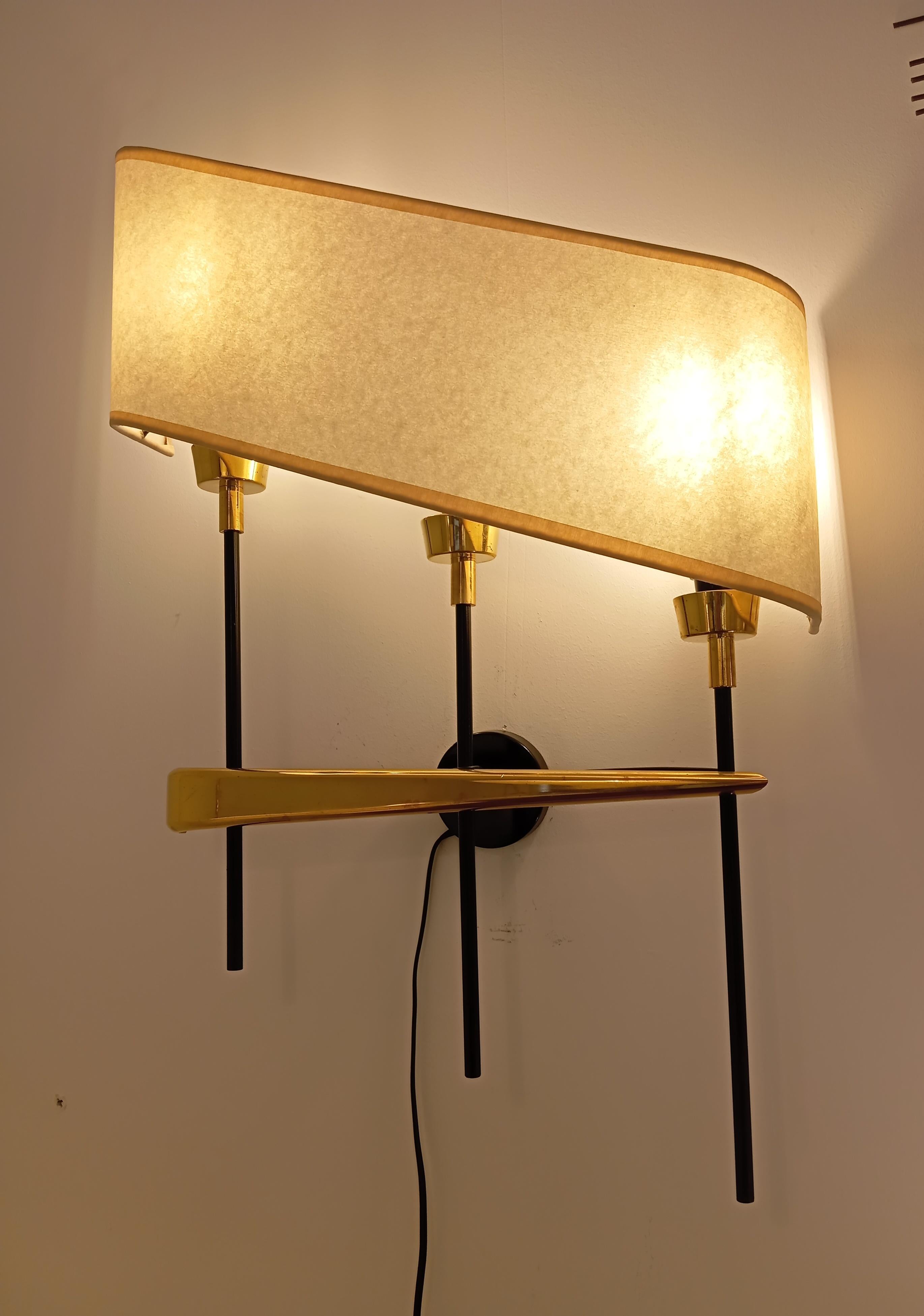 Pareja de apliques de pared de 3 luces, R. Lunel circa 1950 en venta 8