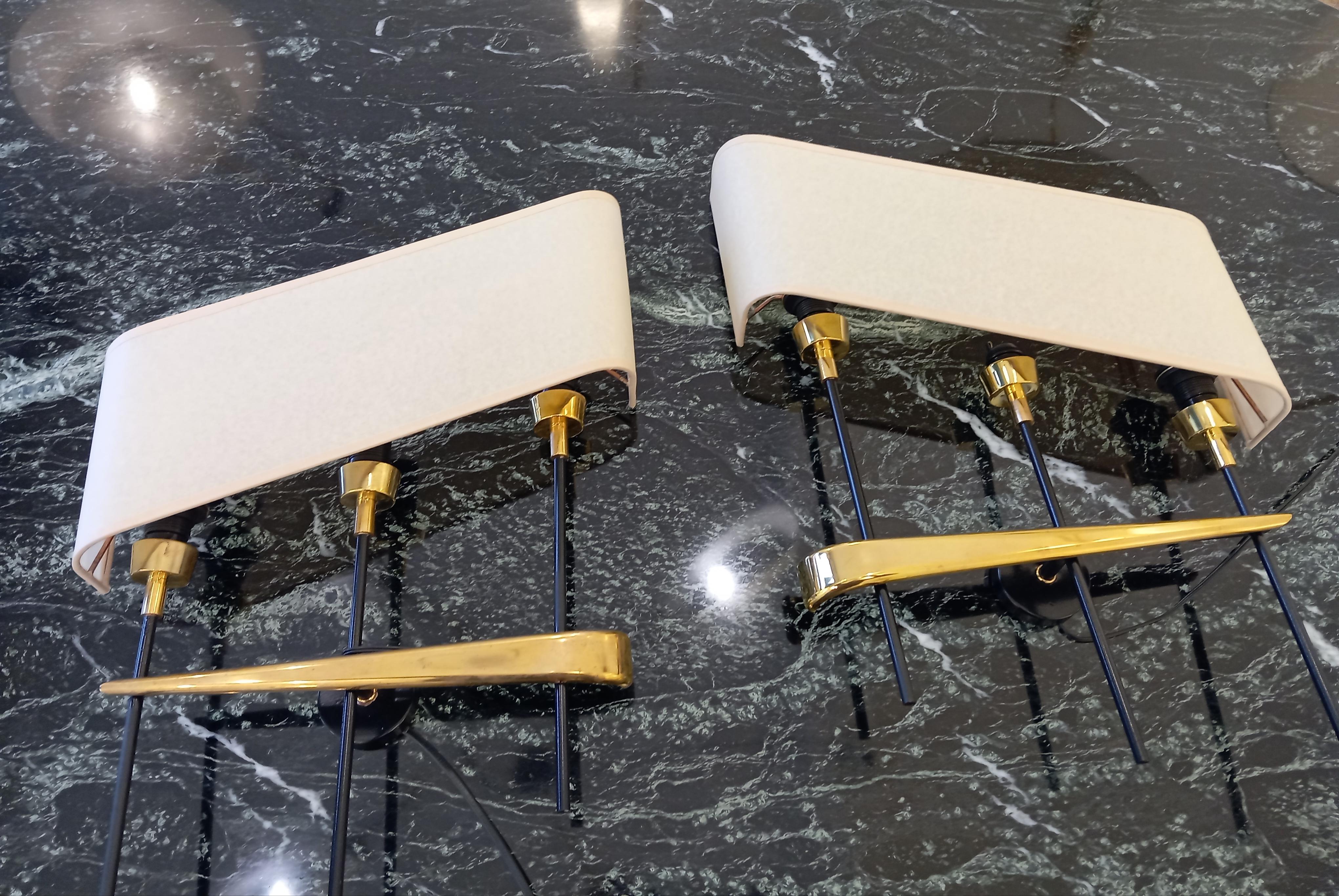 Pareja de apliques de pared de 3 luces, R. Lunel circa 1950 siglo XX en venta