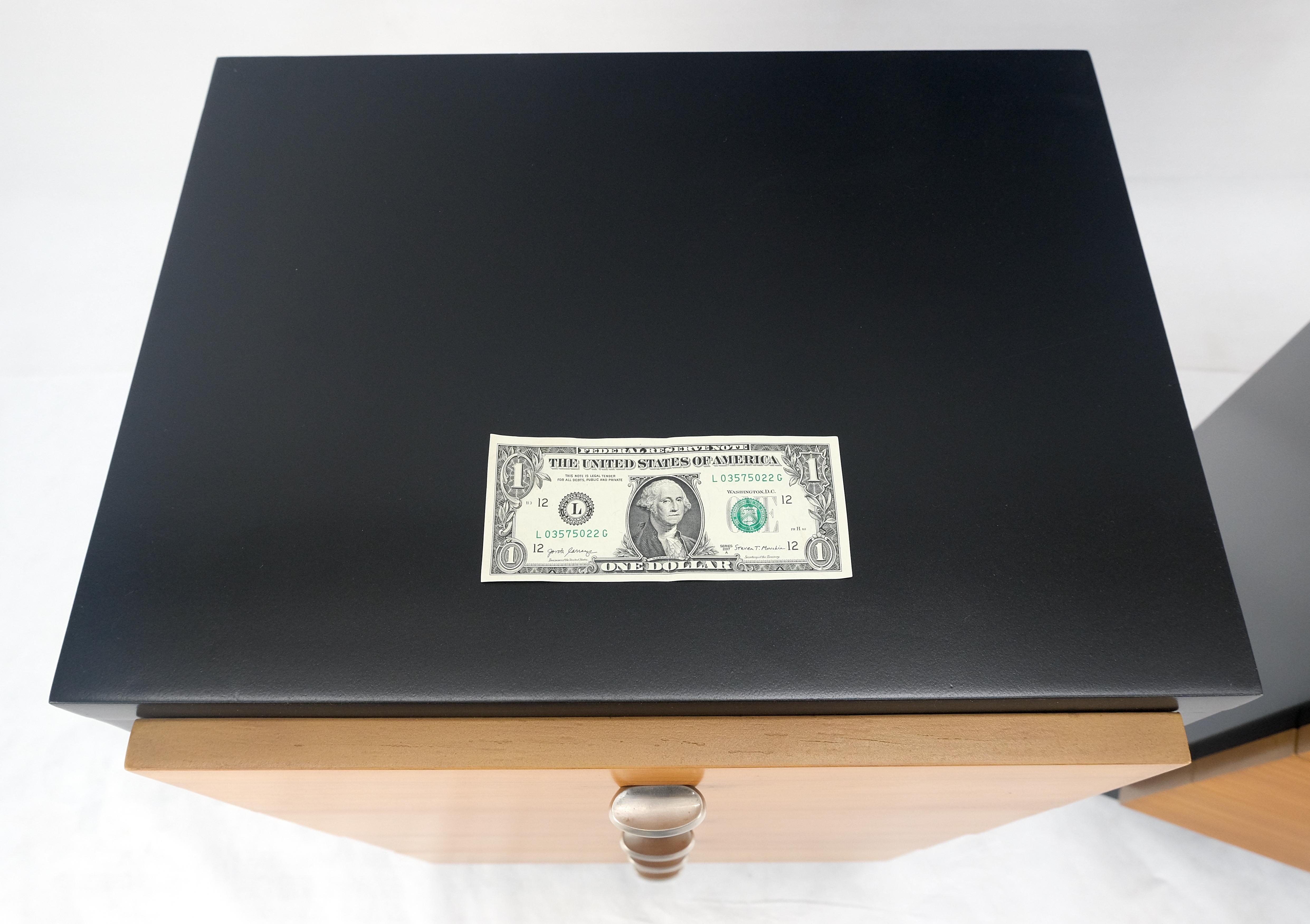 Pair of 4 Drawers Blond Birch Drawers Black Lacquer Night Stands End Side Tables For Sale 5