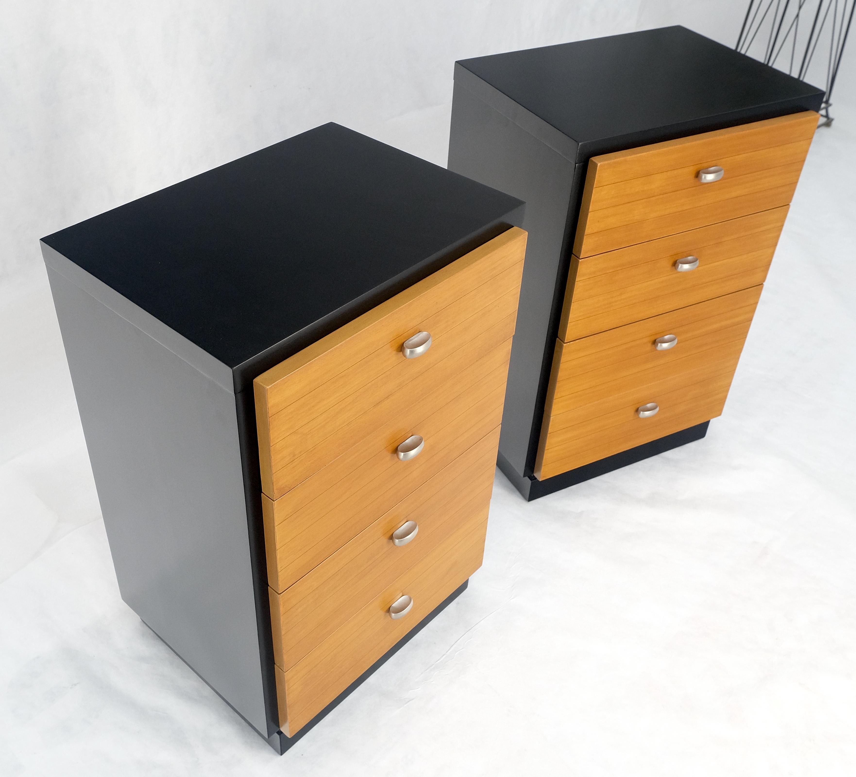 Pair of 4 Drawers Blond Birch Drawers Black Lacquer Night Stands End Side Tables For Sale 1