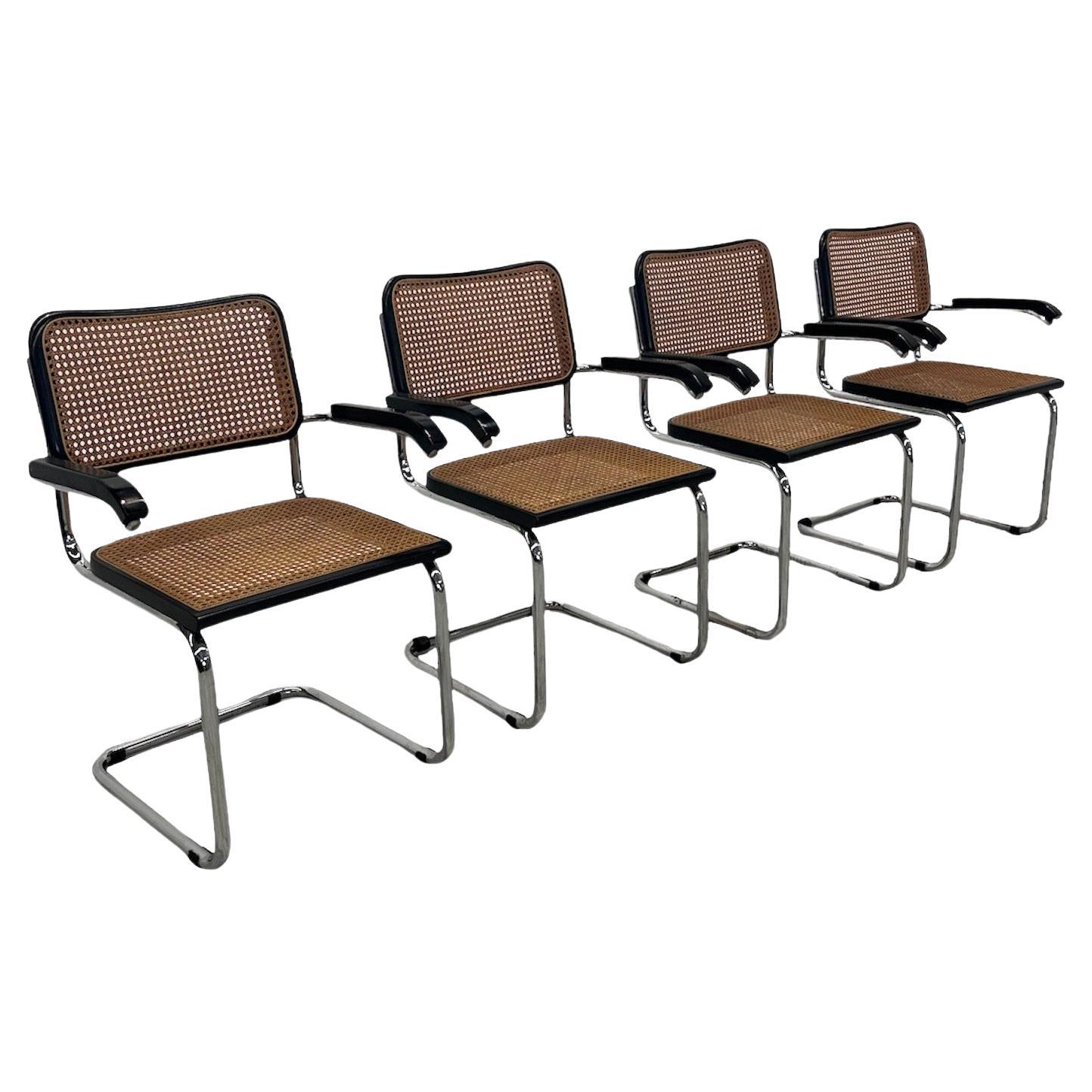 Paire de 4 chaises Marcel Breuer Design B64 Cesca par Gavina, vers 1960 en vente