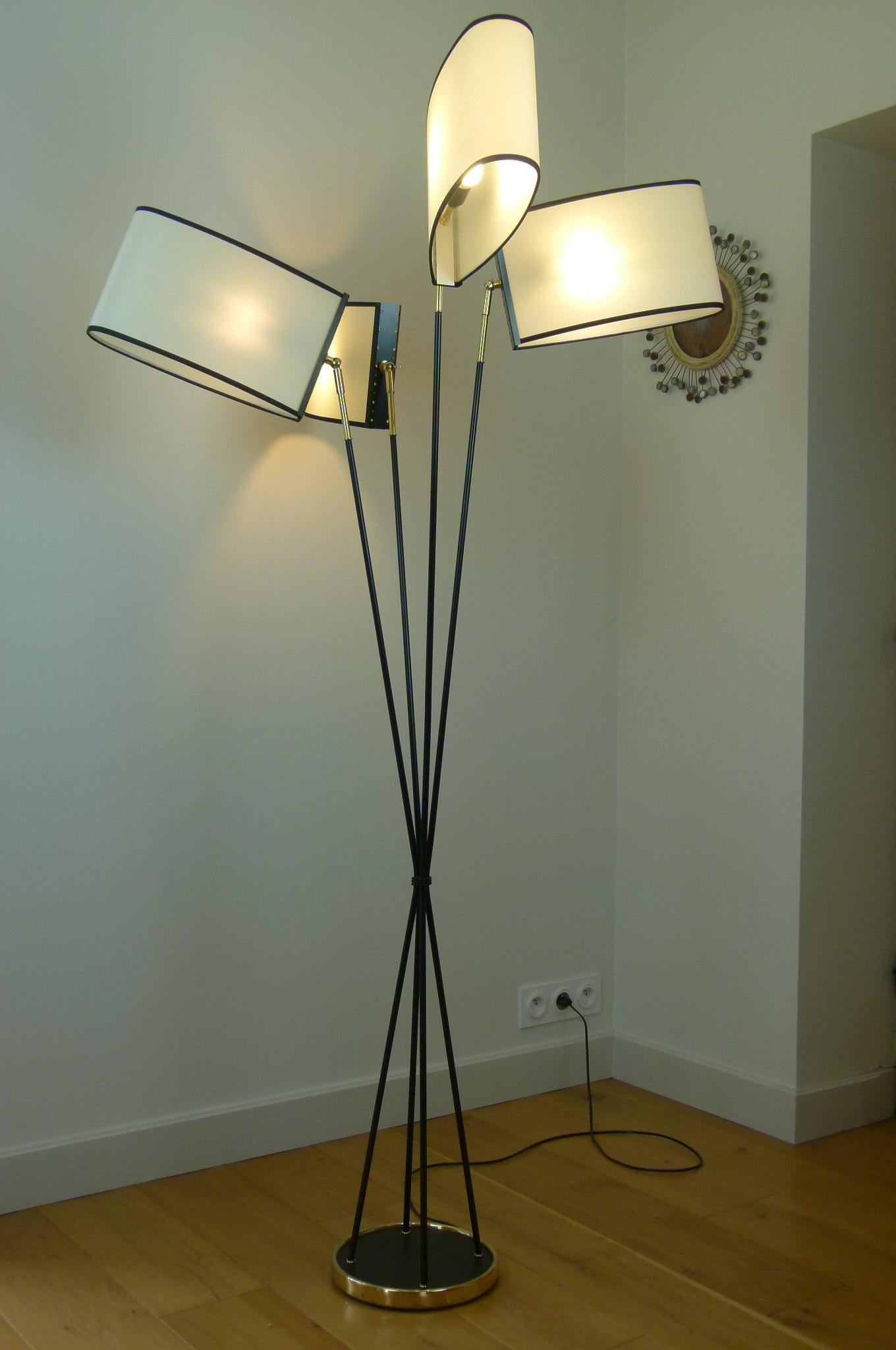 Pair of 4-shade floor lamps, Lunel House, circa 1950 For Sale 10