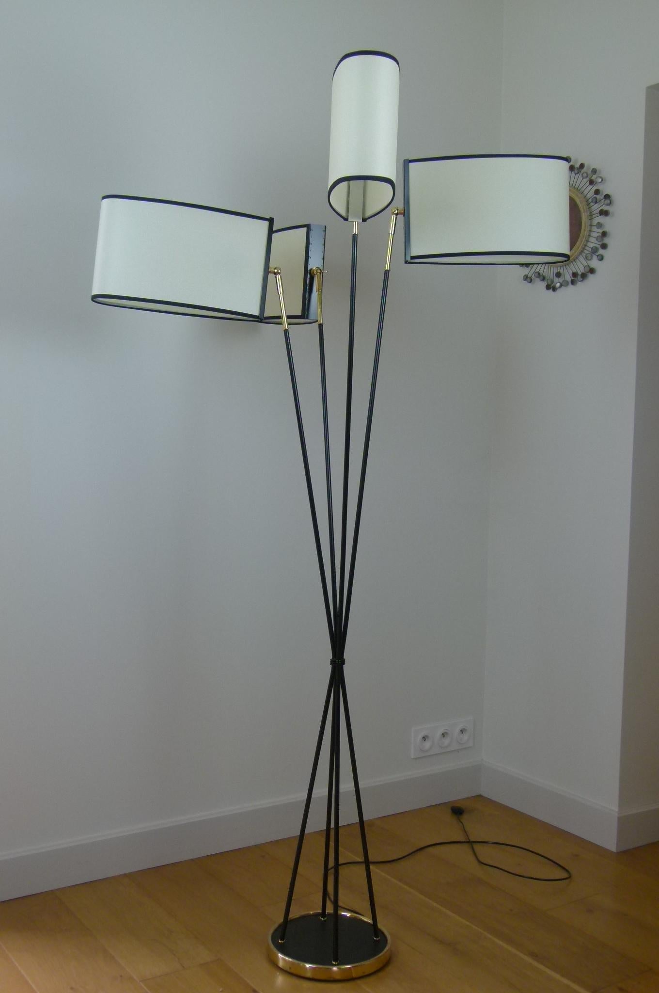 Pair of 4-shade floor lamps, Lunel House, circa 1950 For Sale 11