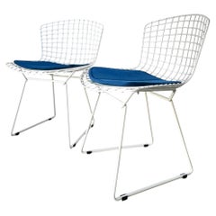 Coppia di sedie da pranzo 420 disegnate da Harry Bertoia per Knoll International, anni '70