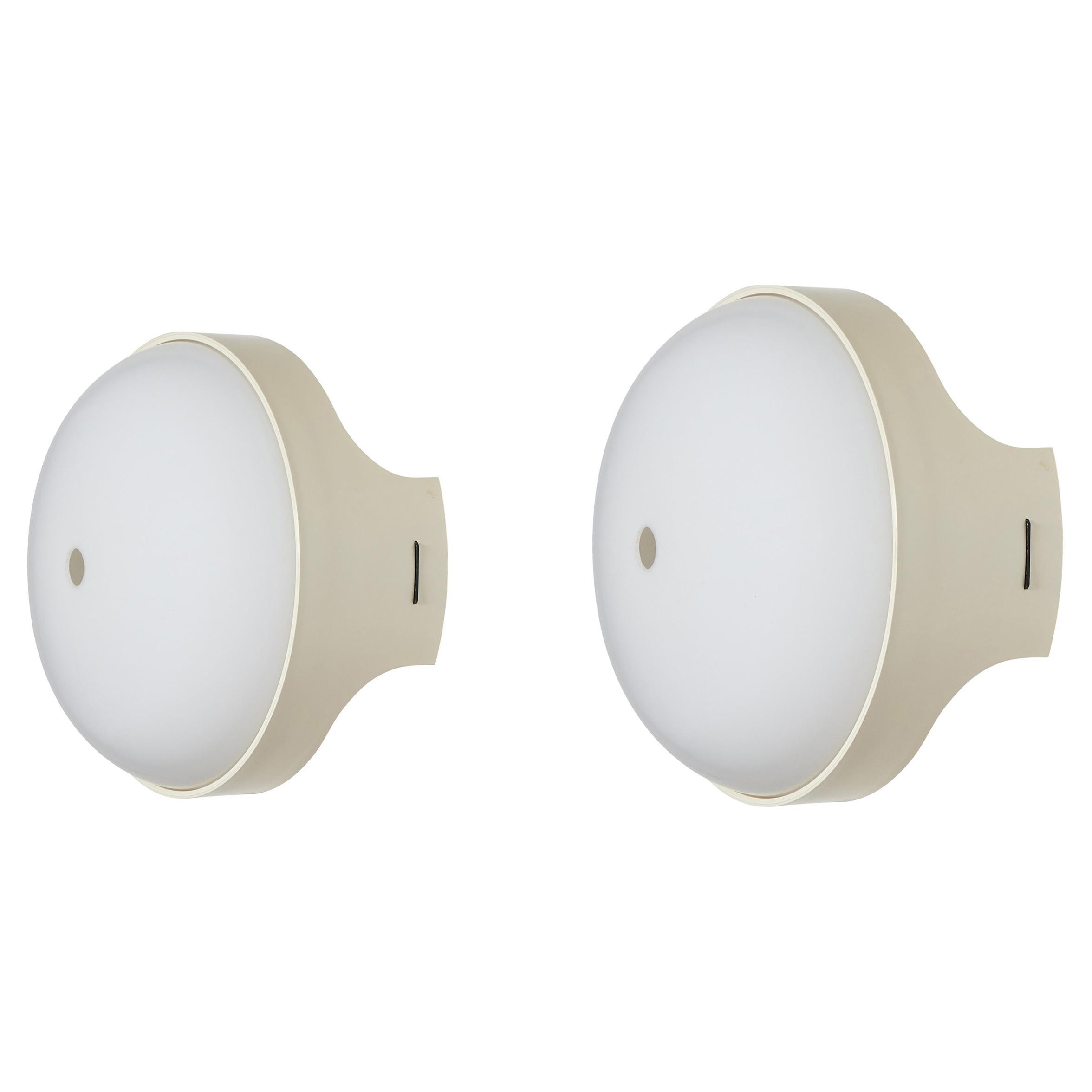 Pair of 4332 Wall/Ceiling Lights by Gian Emilio, Piero & Anna Monti for Kartell