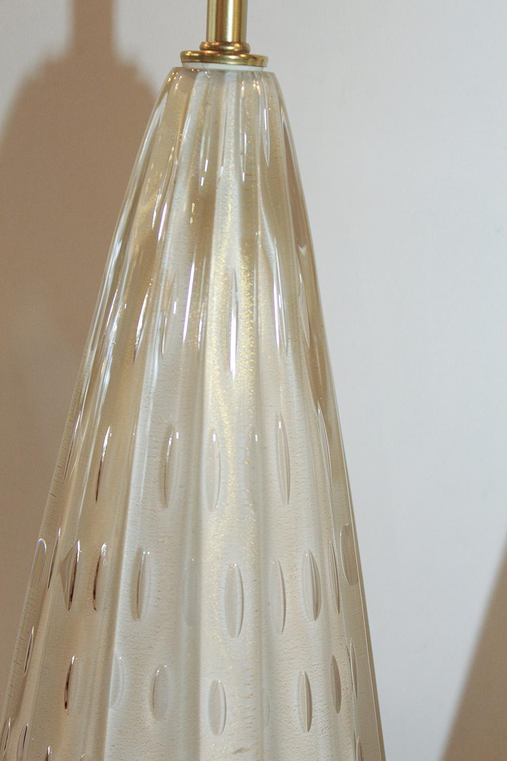 Italian Pair of 50's Barbini White Gold-Dusted Bollicante Murano Lamps