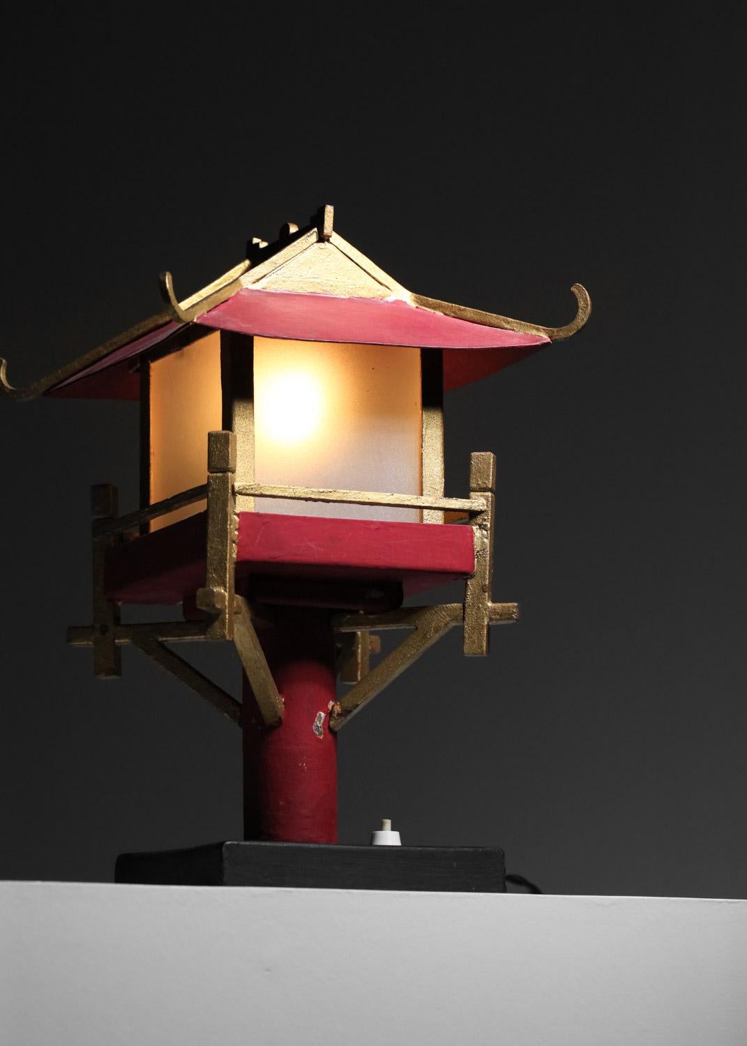 Mid-20th Century Pair of 50's lamps in the shape of a handcrafted Chinese pagoda For Sale