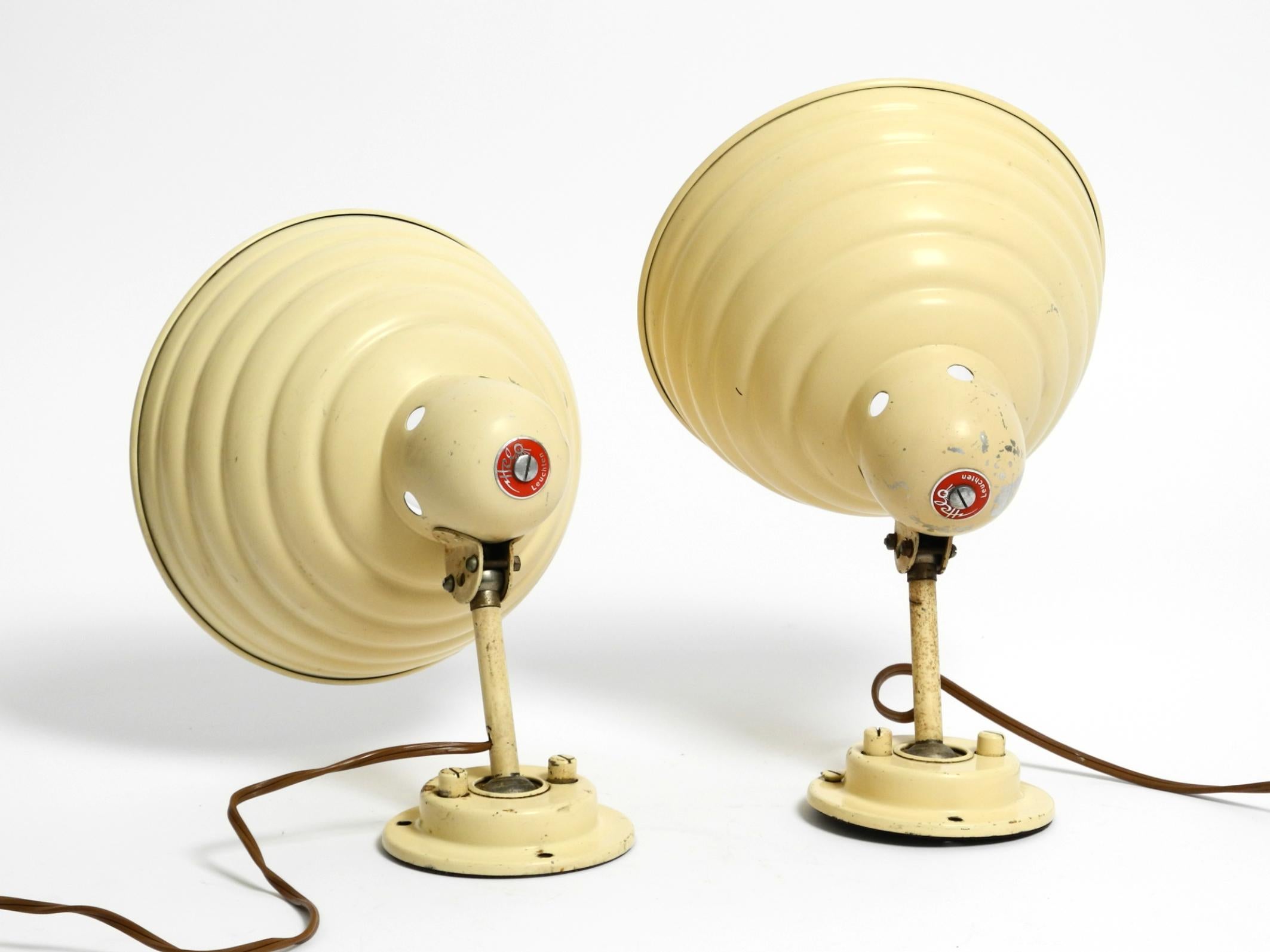 Metallo Coppia di lampade da parete o da soffitto in metallo degli anni '50 di Helo Leuchten Germania in vendita