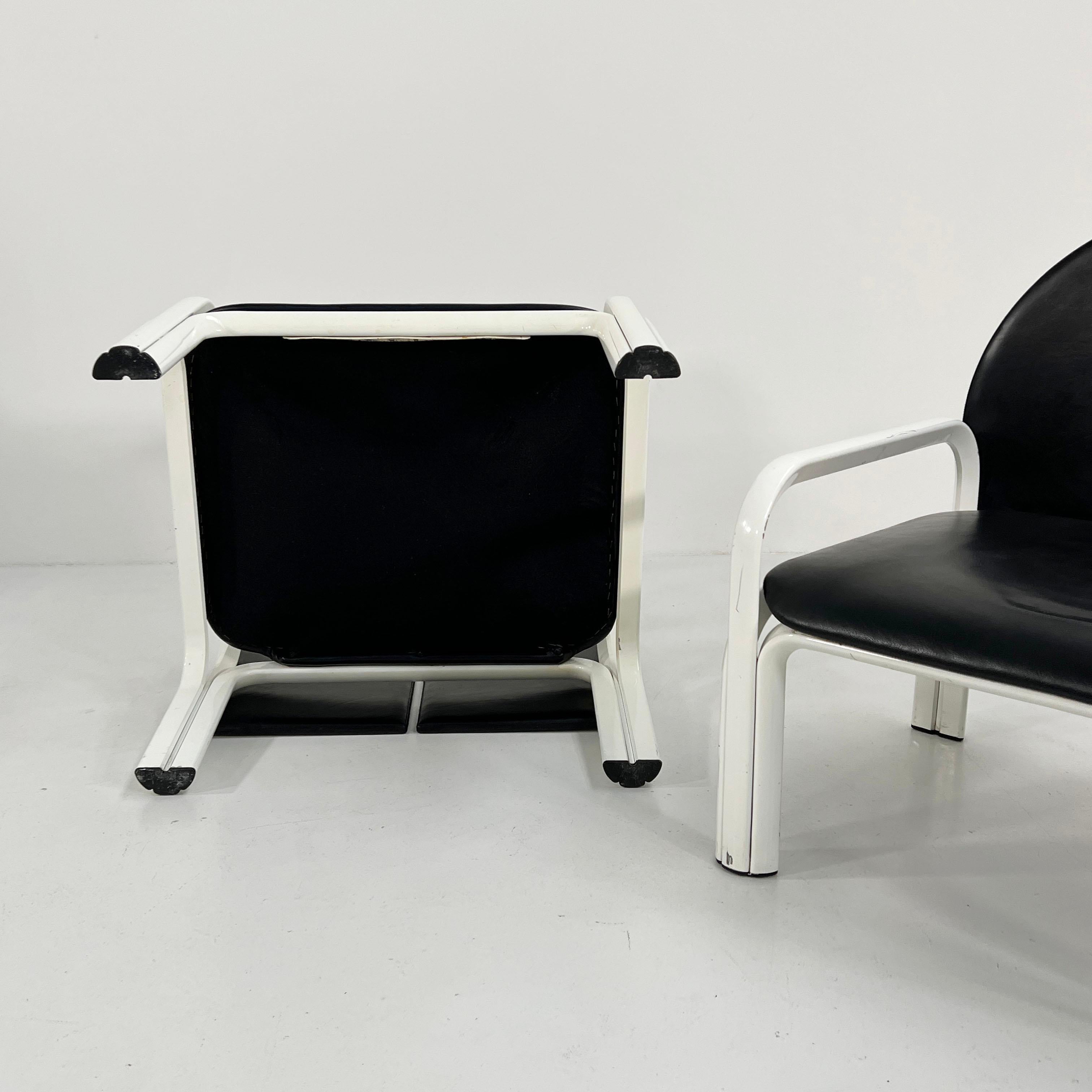 Pair of 54 L Armchairs by Gae Aulenti for Knoll International, 1970s For Sale 4