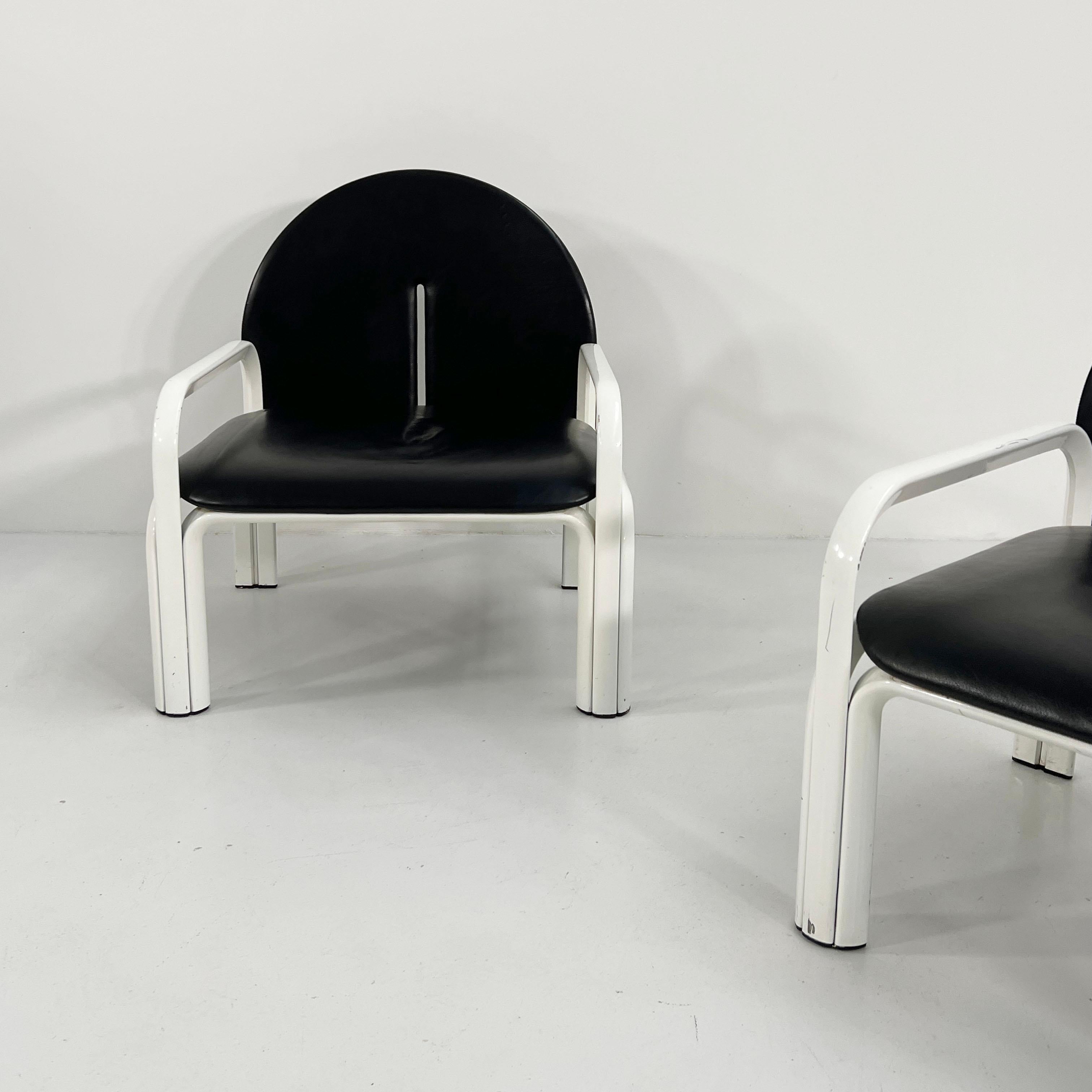 Pair of 54 L Armchairs by Gae Aulenti for Knoll International, 1970s For Sale 5