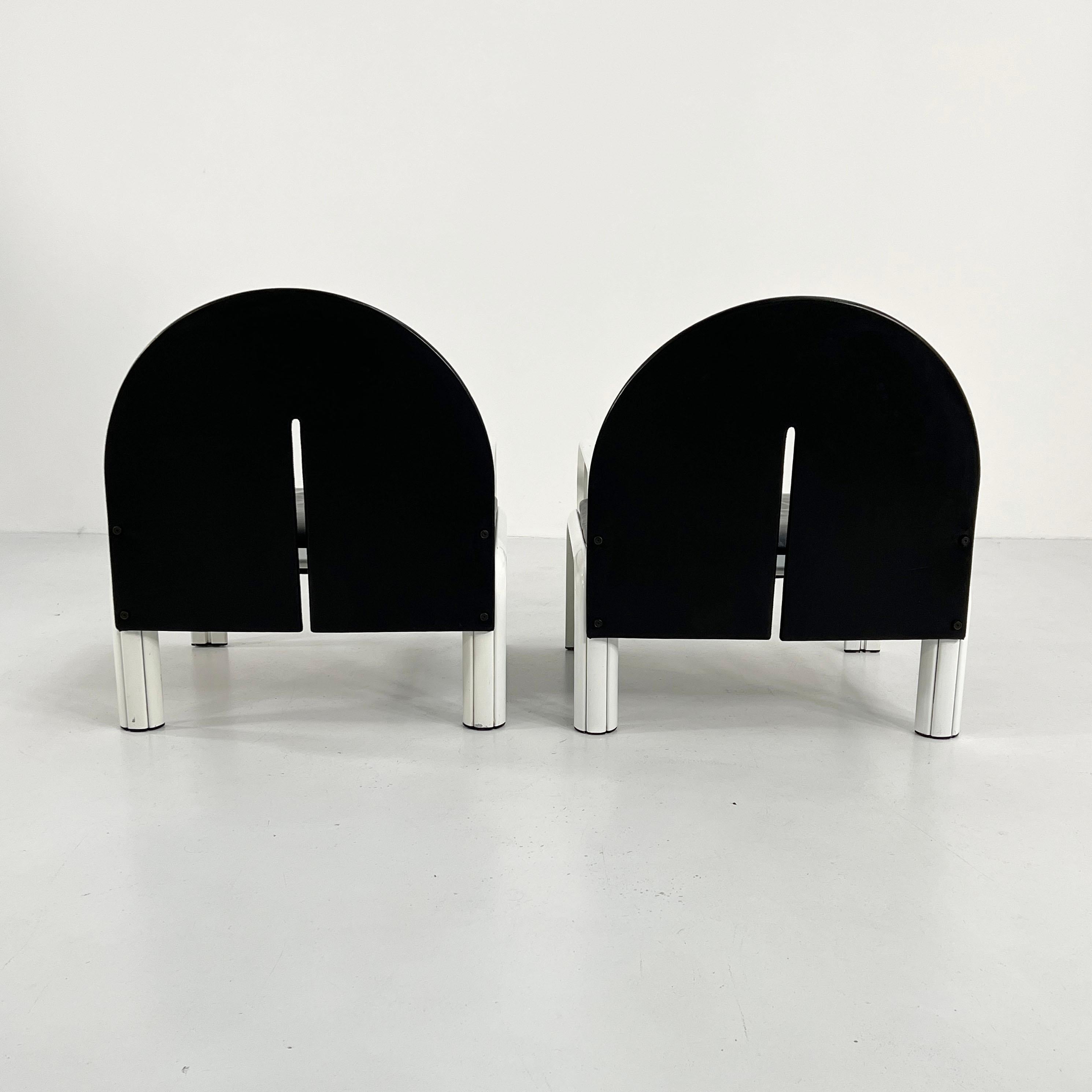 Late 20th Century Pair of 54 L Armchairs by Gae Aulenti for Knoll International, 1970s For Sale