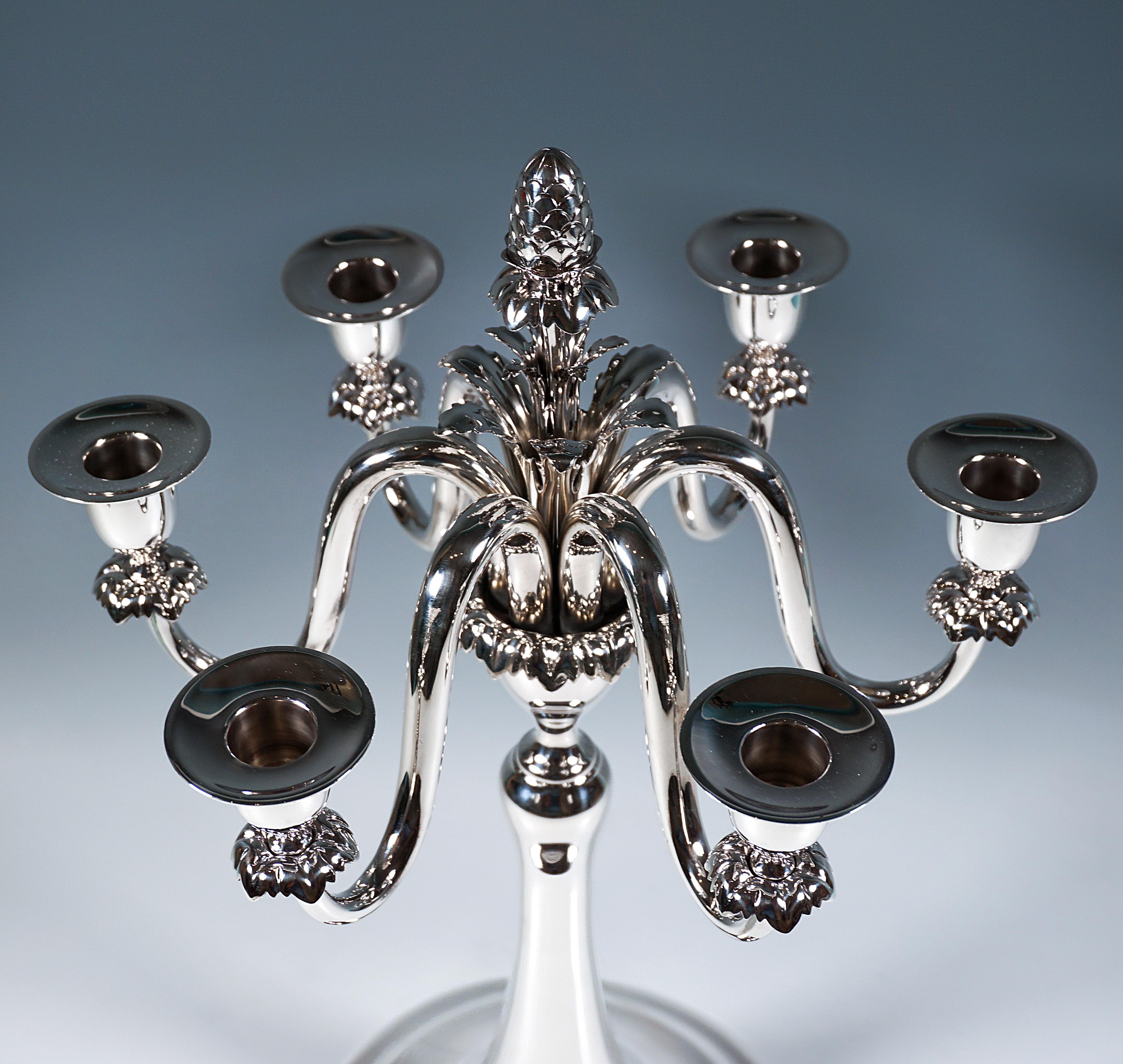 Pareja de candelabros de plata Art Nouveau de 6 llamas, de J.C. Klinkosch Viena, ca 1900 Silver en venta