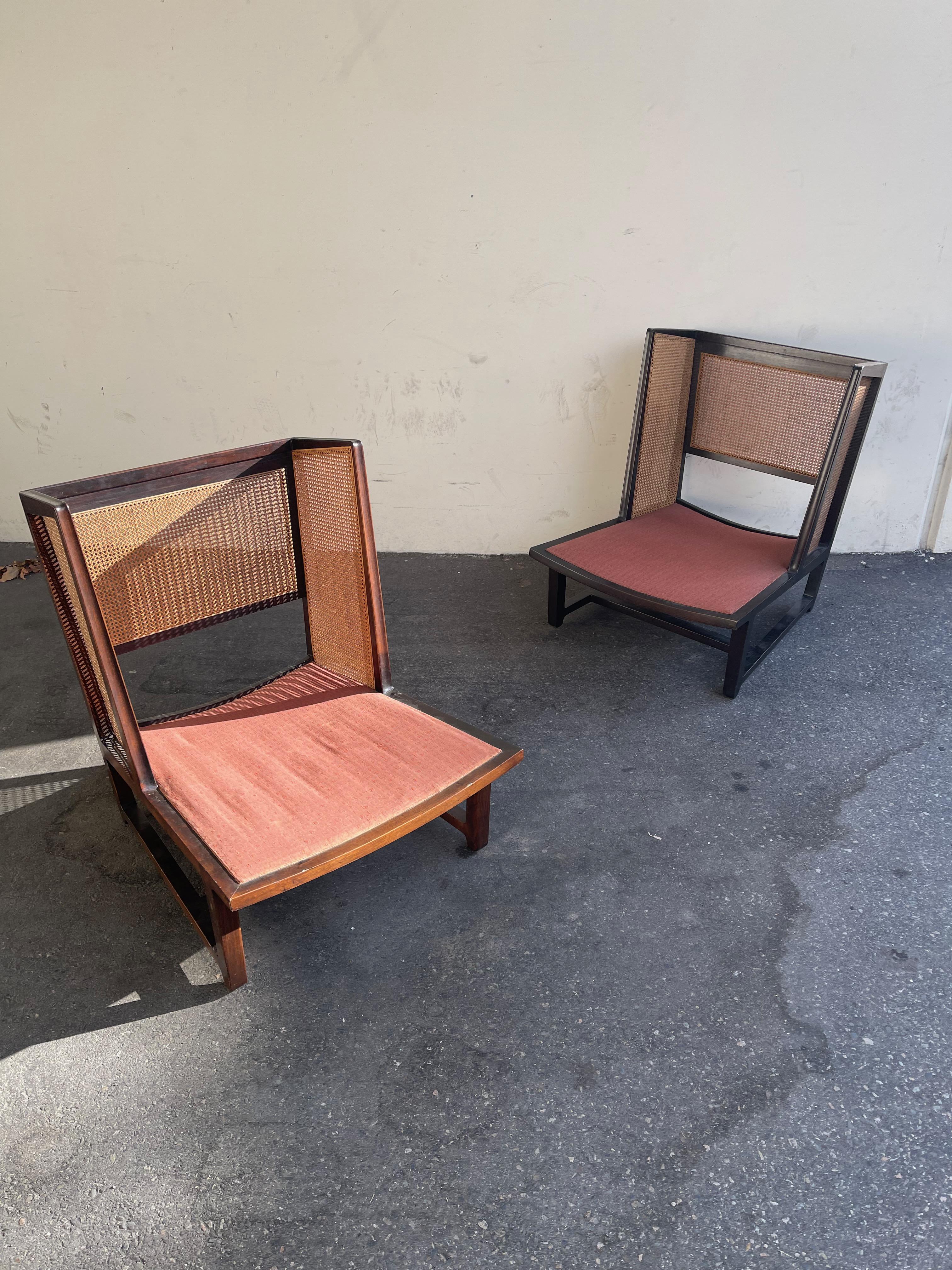 Mid-Century Modern Pair of 6016 Wing Back Chairs by Edward Wormley for Dunbar, 1960s For Sale