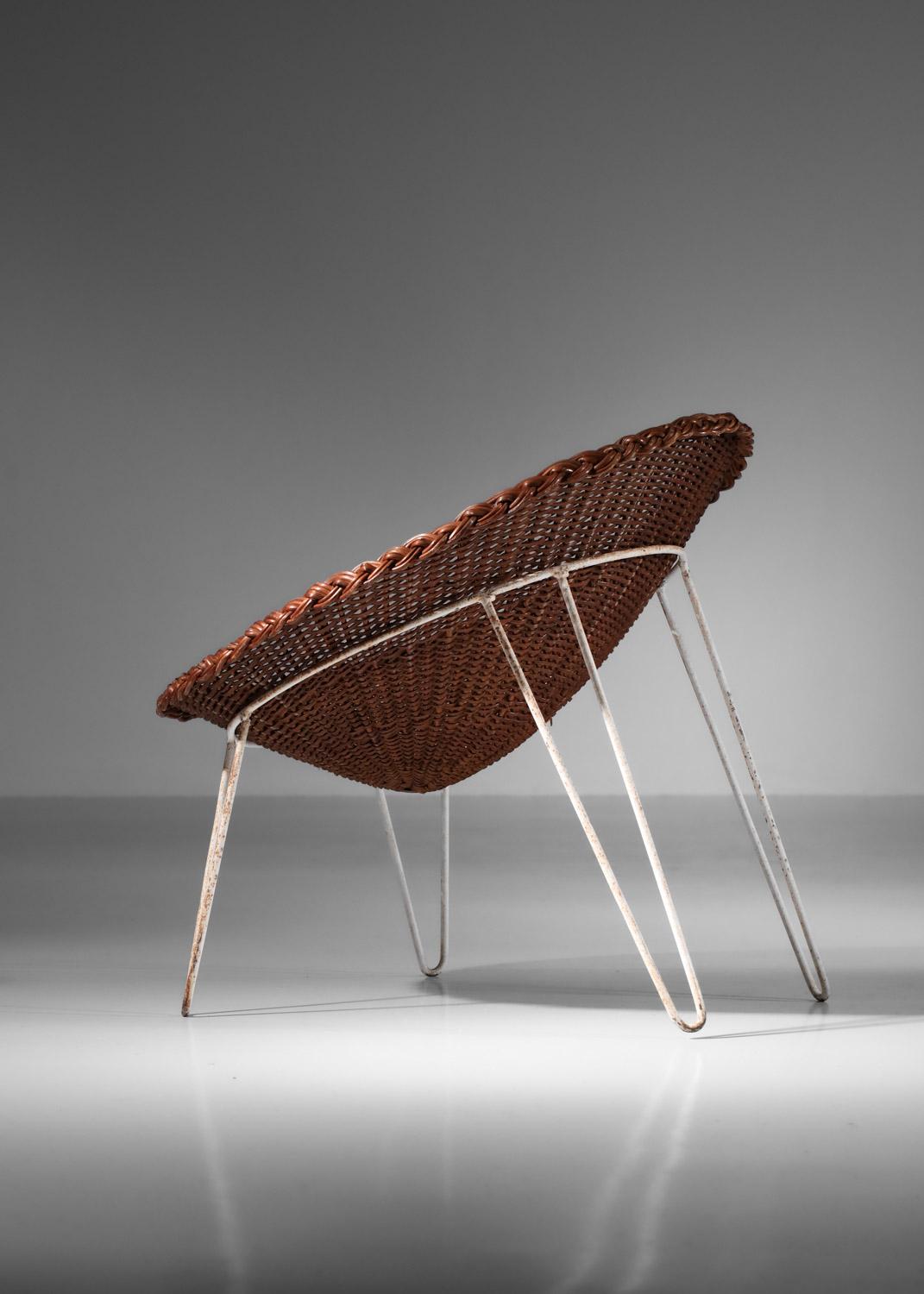 Paire de fauteuils français des années 60 en rotin et osier design I442 en vente 3