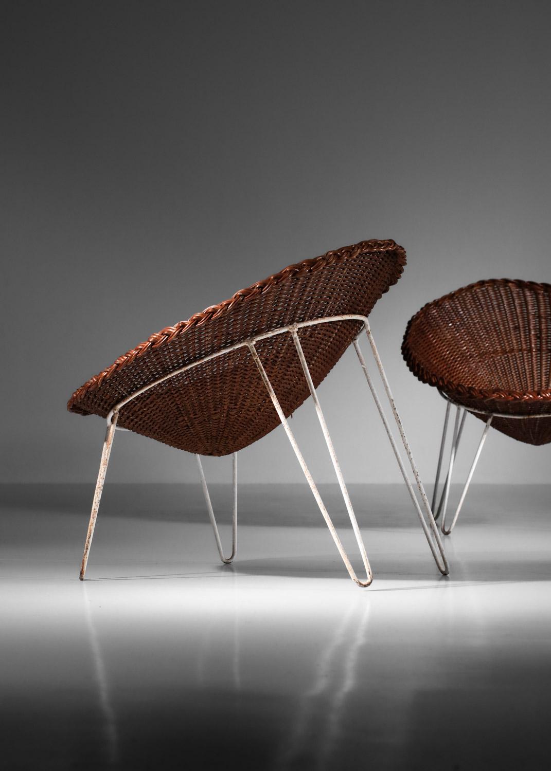 Paire de fauteuils français des années 60 en rotin et osier design I442 en vente 5