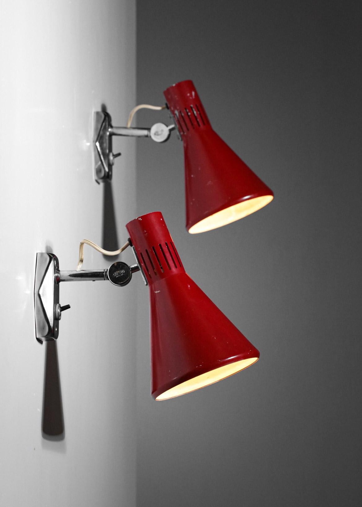 Mid-20th Century Pair of 60's Italian Red Lacquered Sconces by Stilnovo, D414 For Sale