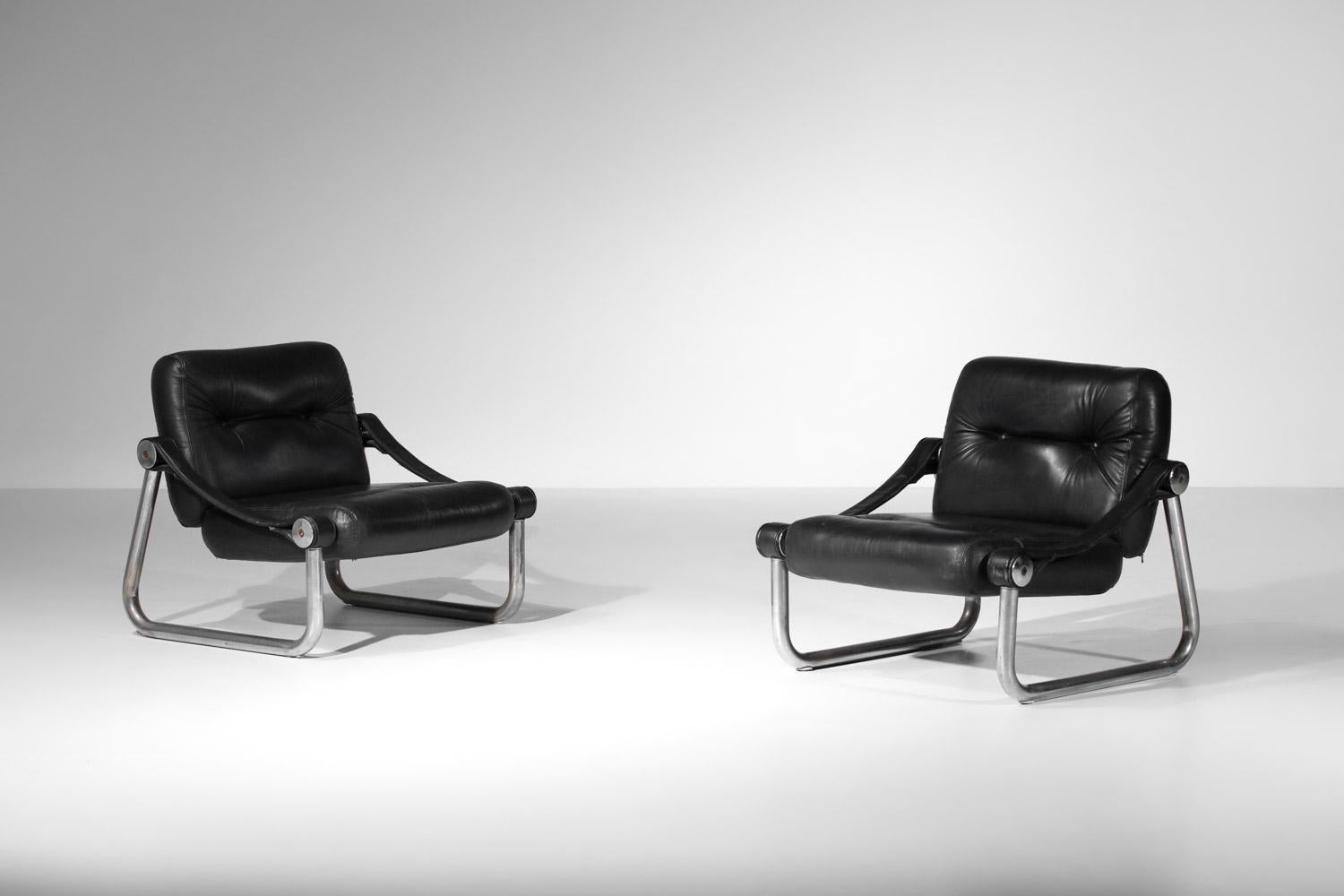 Pair of 60's leather and chromed tubular steel armchairs For Sale 5