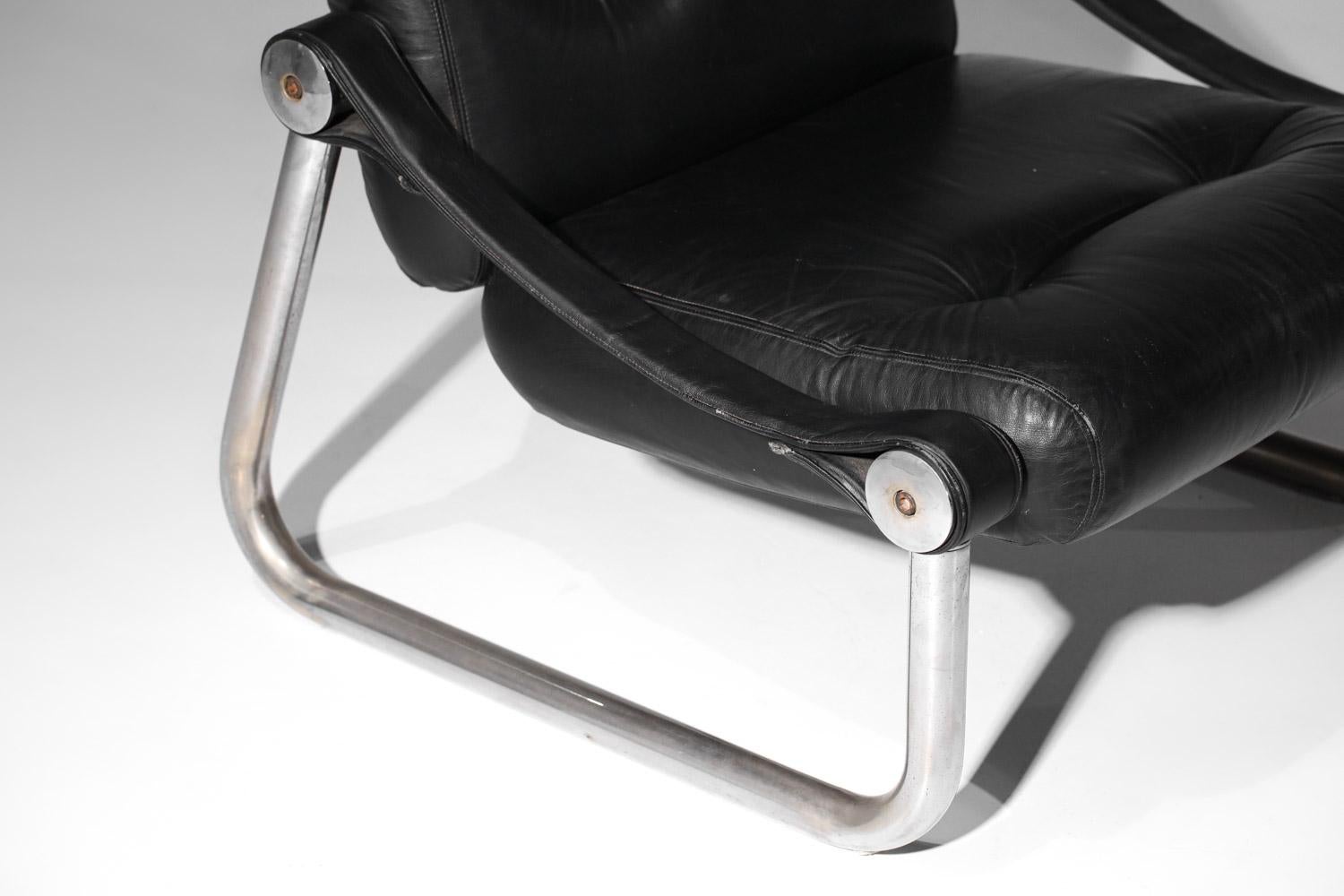 Pair of 60's leather and chromed tubular steel armchairs For Sale 6