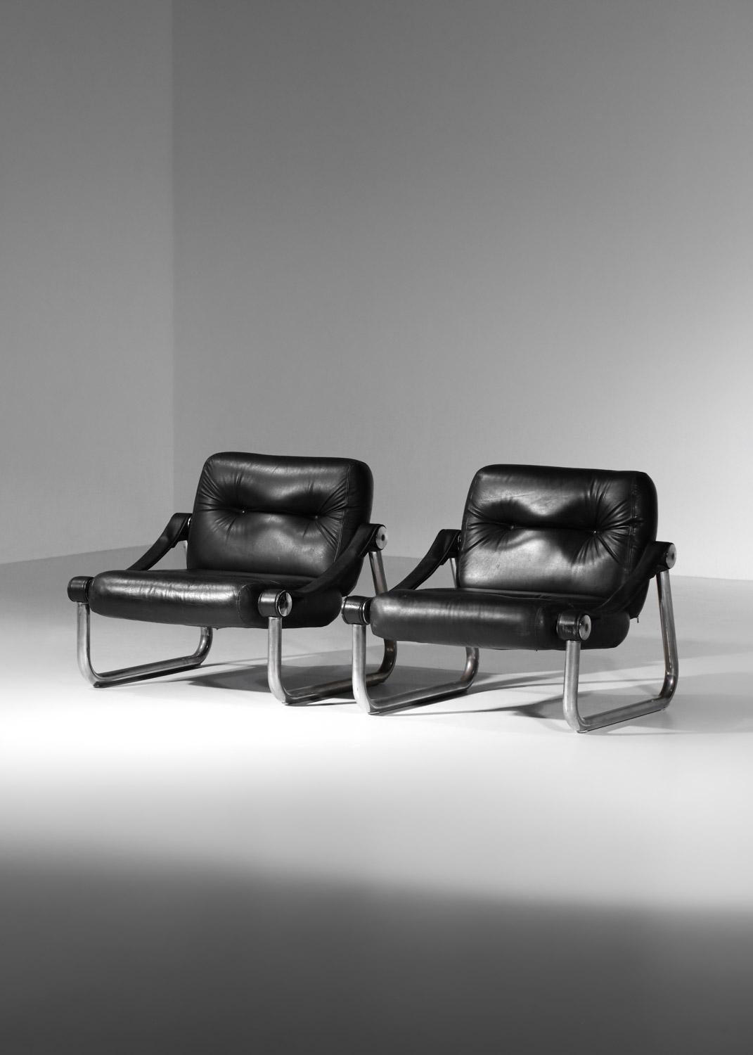 Pair of 60's leather and chromed tubular steel armchairs For Sale 7