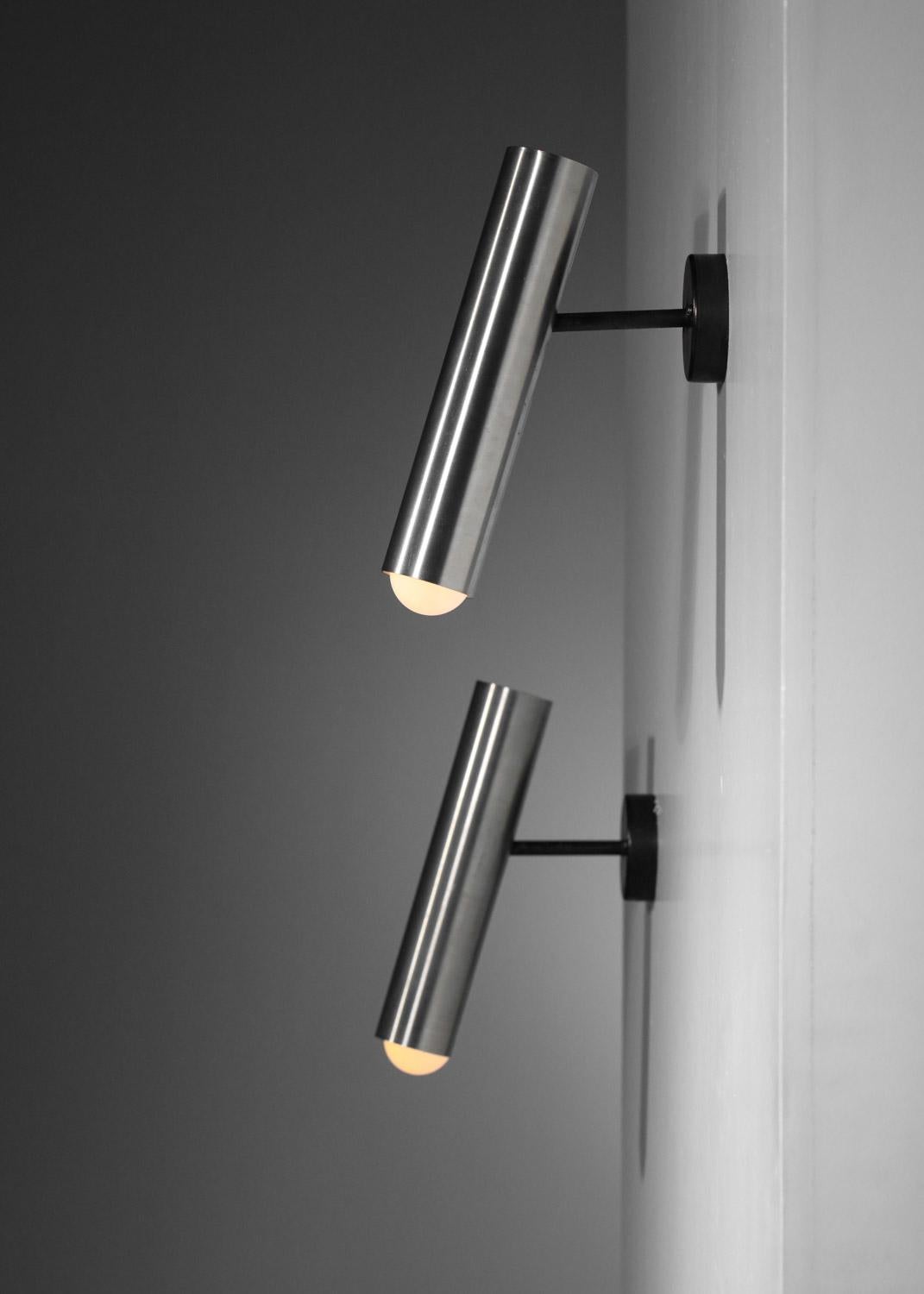 Métal Paire de tubes en acier nickelé des années 60 dans le style d'Alain Richard en vente