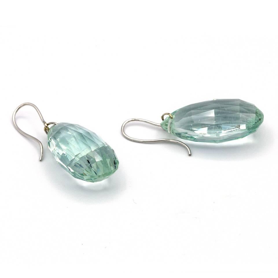Pair of 63.56 Carat of Green Berele Briolette Drop Earrings in 18 Karat Gold In New Condition For Sale In New York, NY
