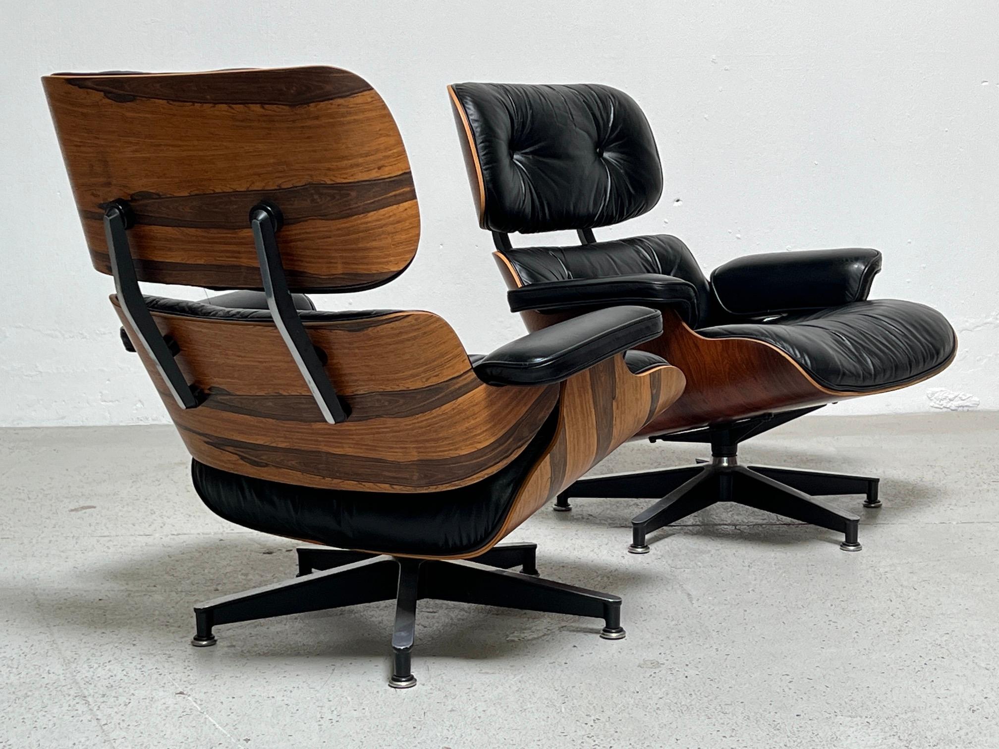 Pair of 670 Lounge Chairs by Charles Eames for Herman Miller For Sale 5