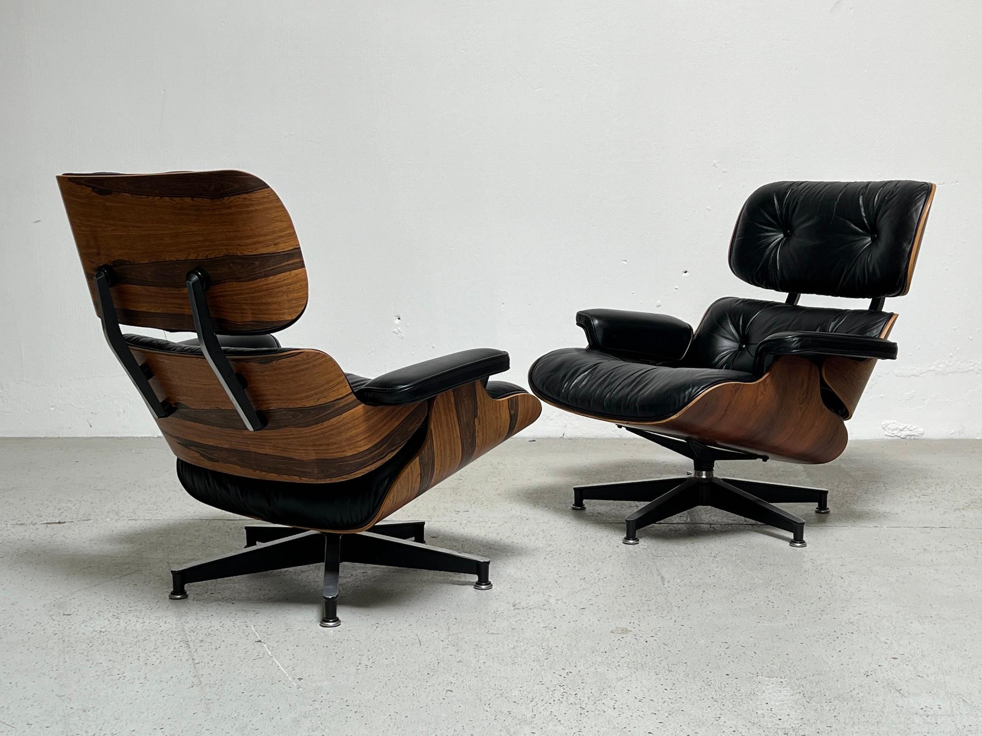 Pair of 670 Lounge Chairs by Charles Eames for Herman Miller For Sale 7