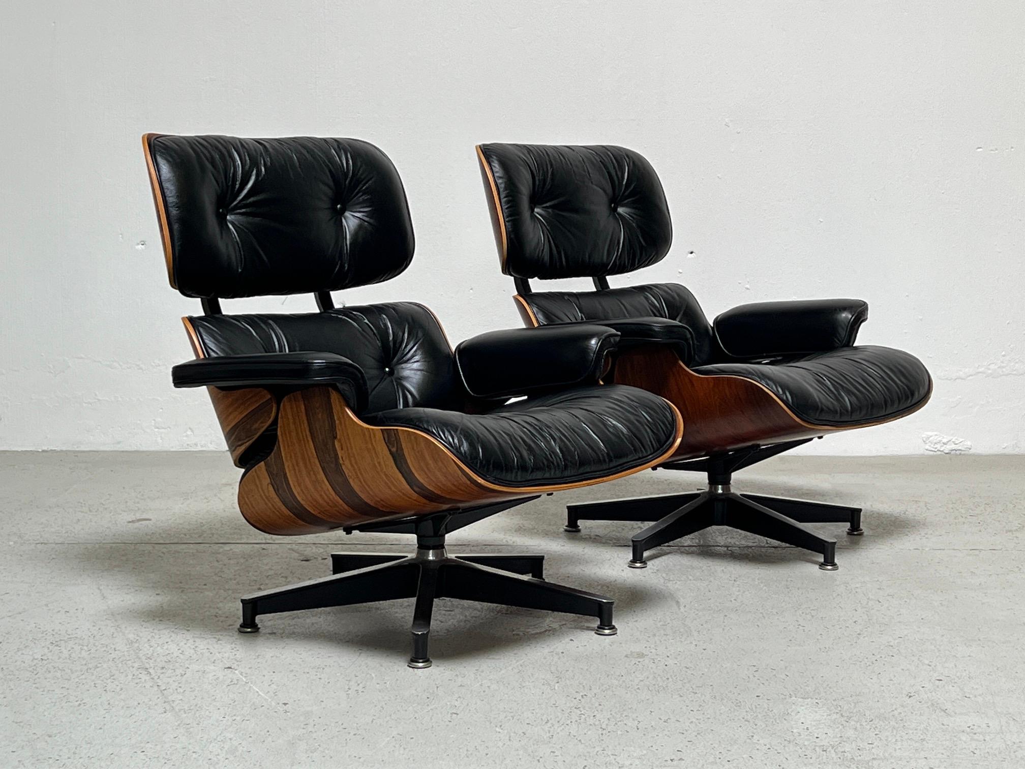 Ein Paar 670 Loungesessel von Charles Eames für Herman Miller im Angebot 4