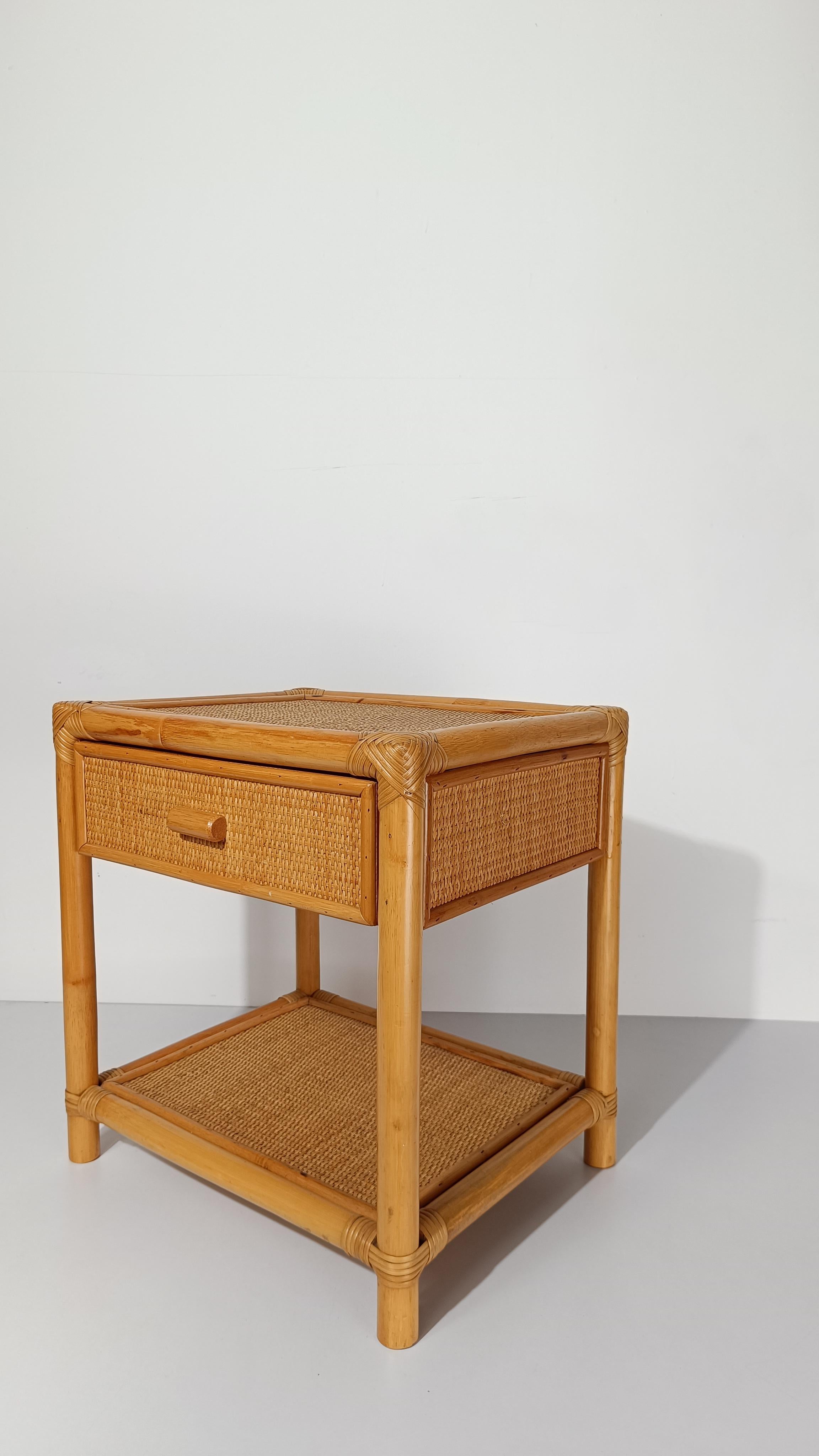 Pair of 70s Italian Nightstands made in Plywood Bamboo, Cane & Woven Rattan For Sale 11