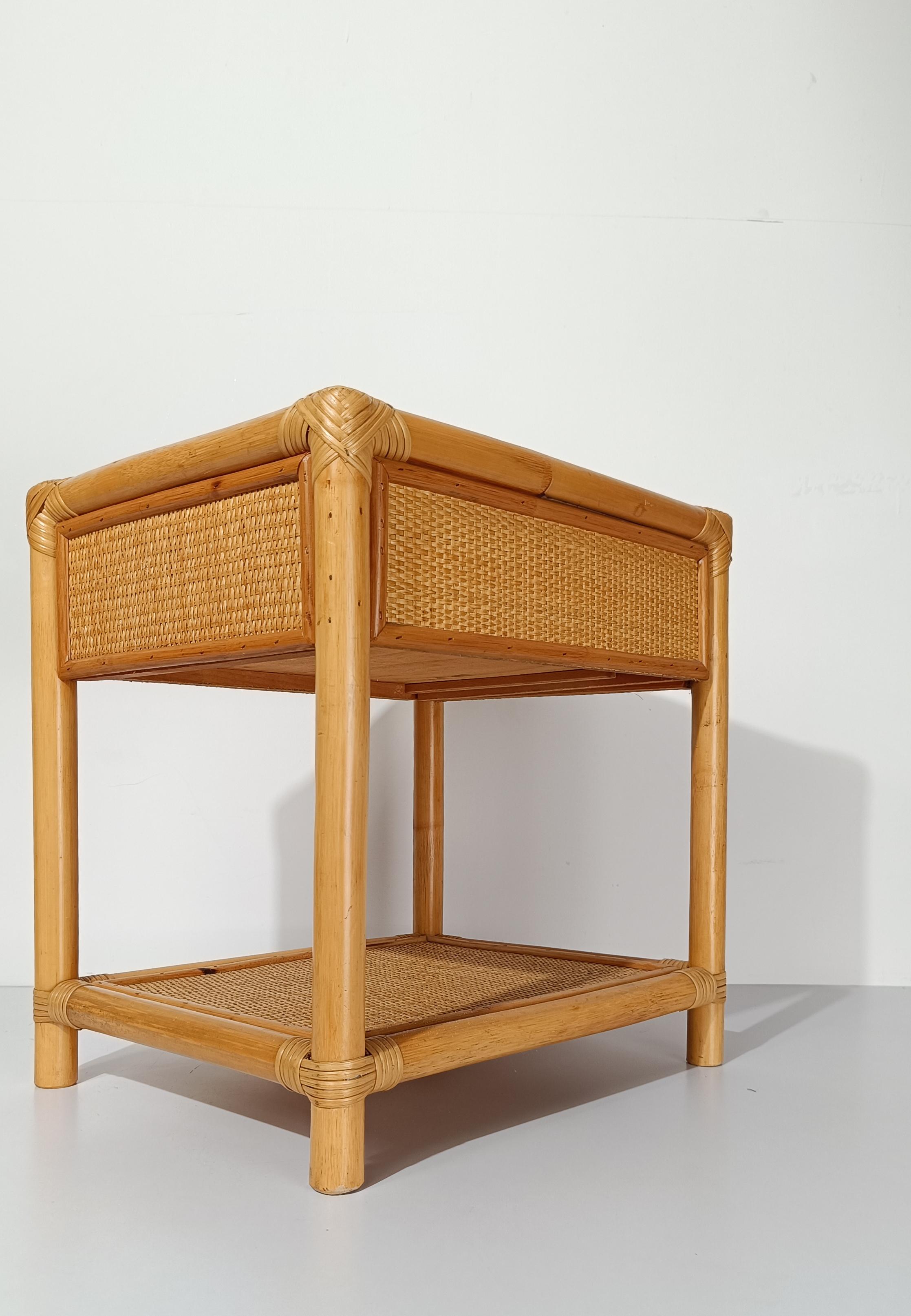 Pair of 70s Italian Nightstands made in Plywood Bamboo, Cane & Woven Rattan For Sale 5