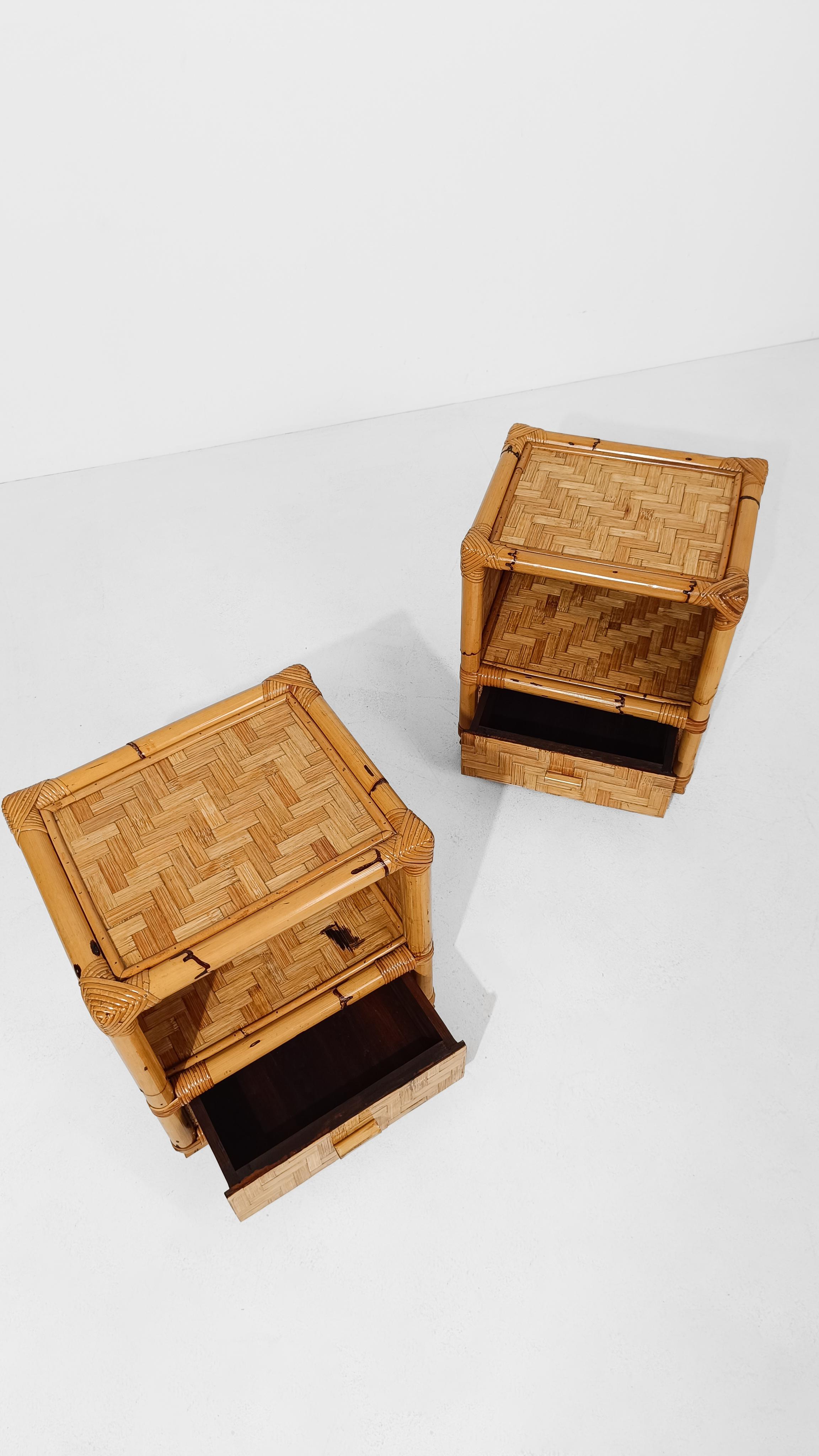 Pair of 70s Italian Riviera Nightstands made in Bamboo, Rattan & Fir Wood In Good Condition For Sale In Roma, IT