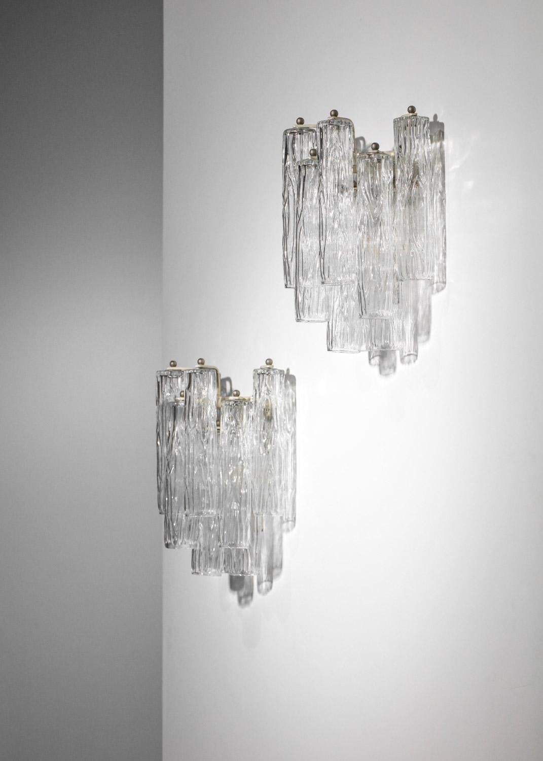 pair of 70s Italian wall lights in venini style transparent murano glass  For Sale 4