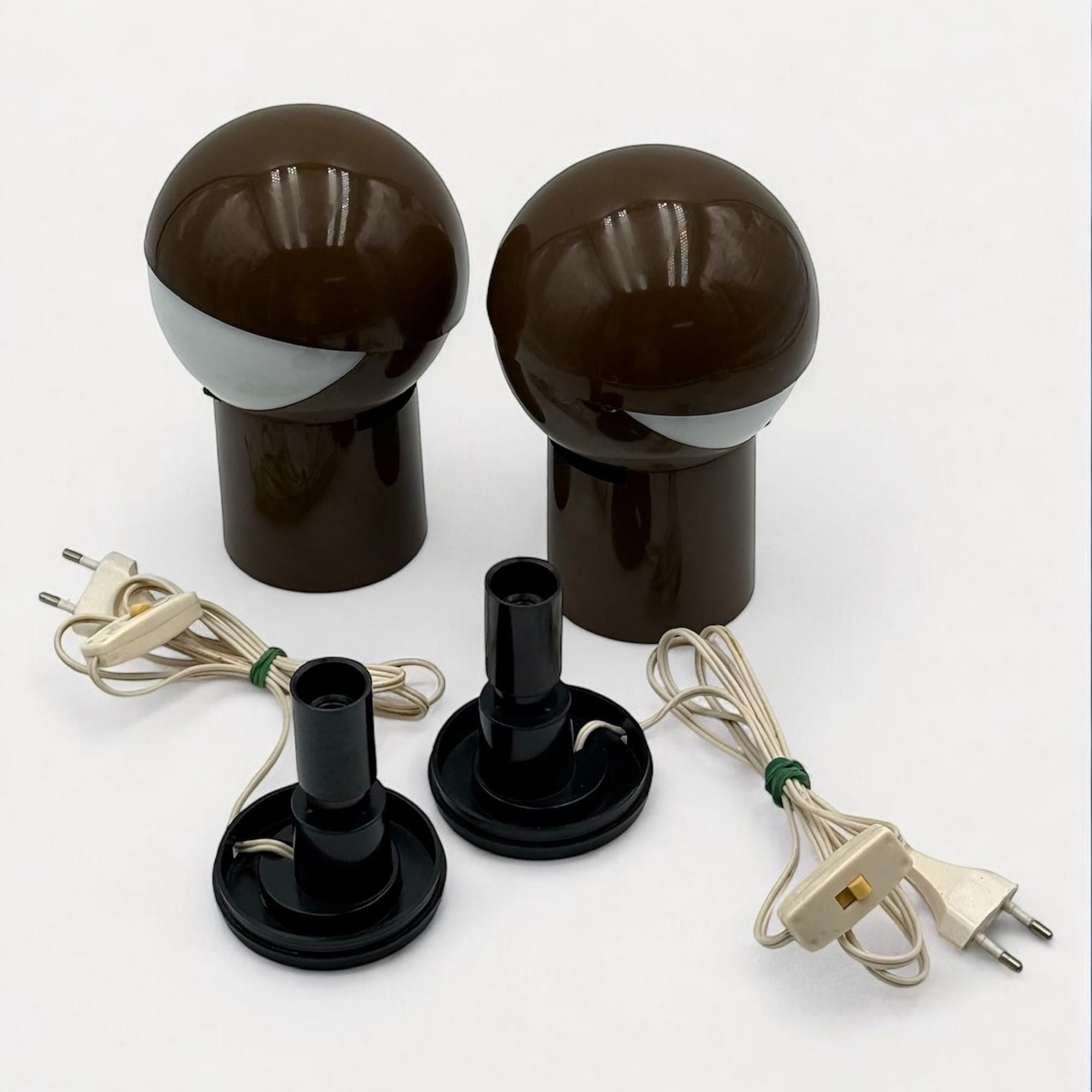 Pair of 70s Lamps 'Sfera Notte' Gagiplast - Space Age Design Icons 4