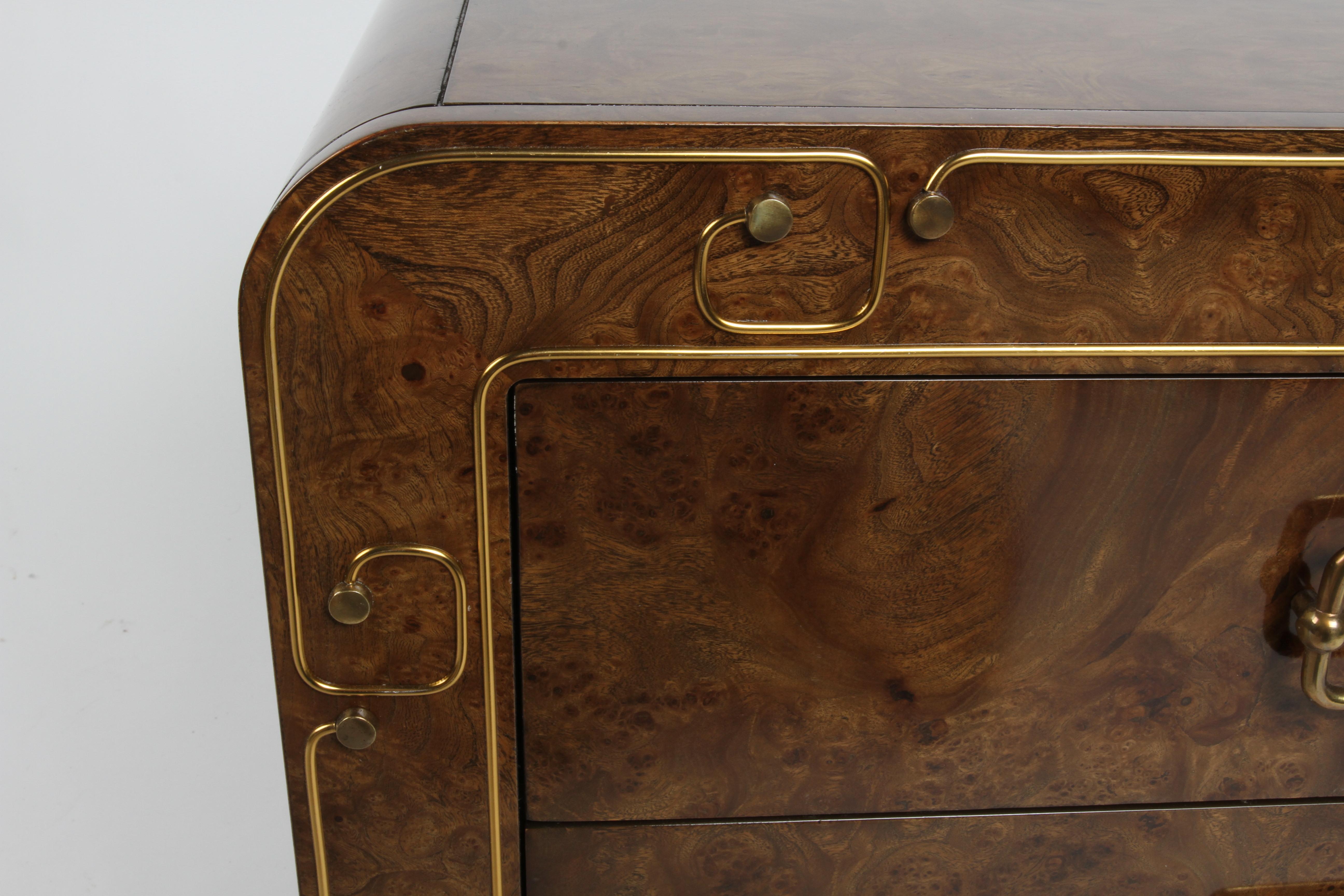 Pair of 70s Mastercraft 3 Drawer Burled Elm Brass Inlaid Greek Key Nightstands For Sale 4