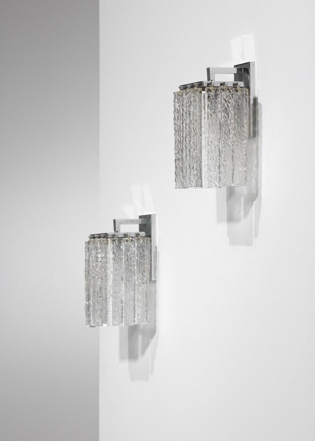 Pair of 70's murano glass italian sconces chromed steel  In Good Condition For Sale In Lyon, FR