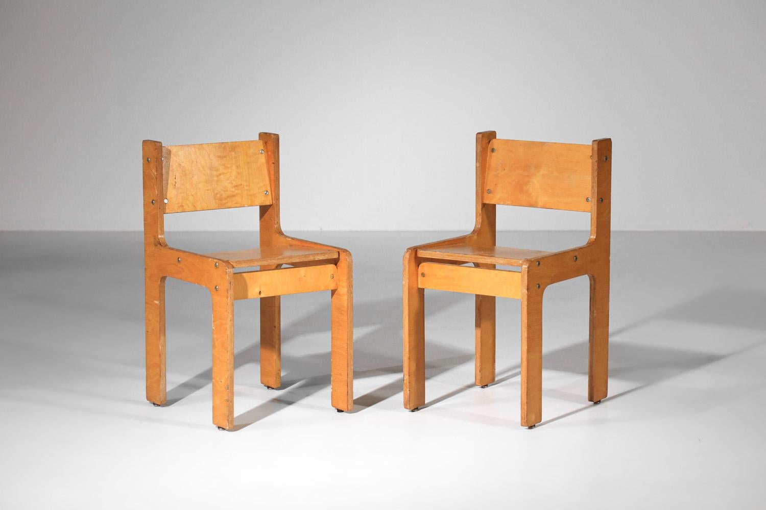 Late 20th Century Pair of 70's plywood architectural chairs  For Sale