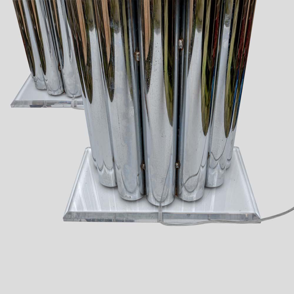 Pair of 70s sculptural table lamps chrome metal tubes design Gaetano Sciolari For Sale 9