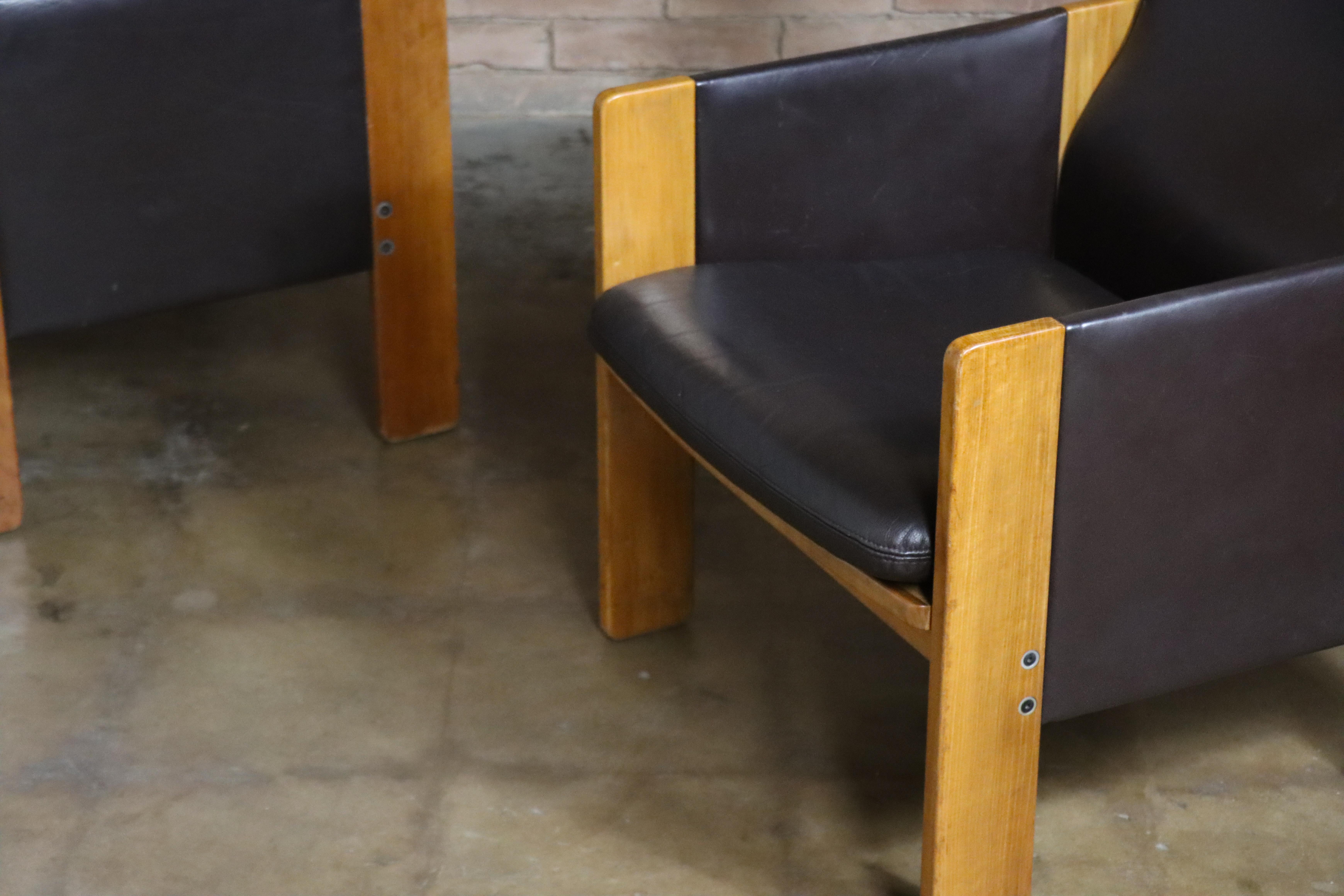 Paire de fauteuils 