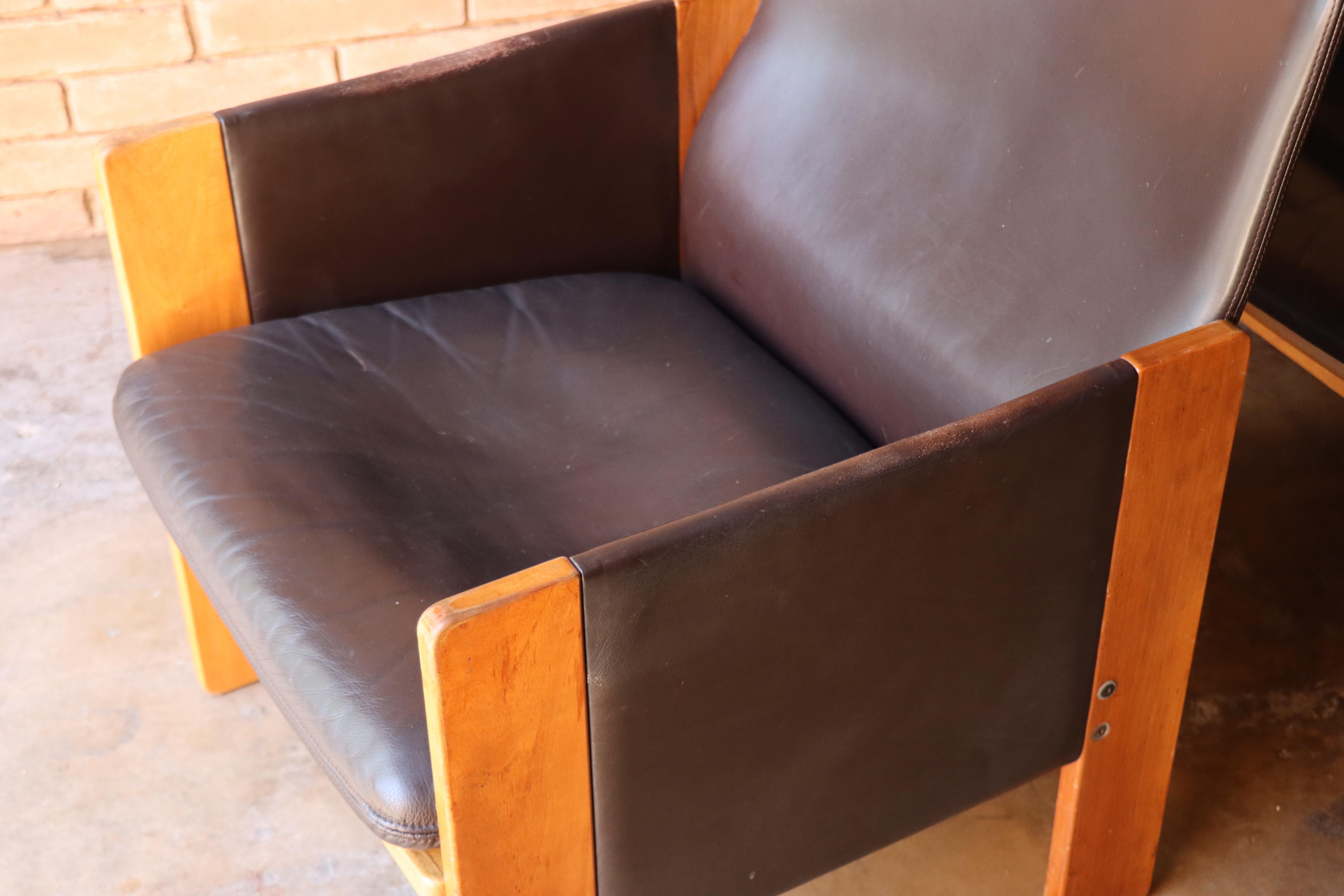 Paire de fauteuils 