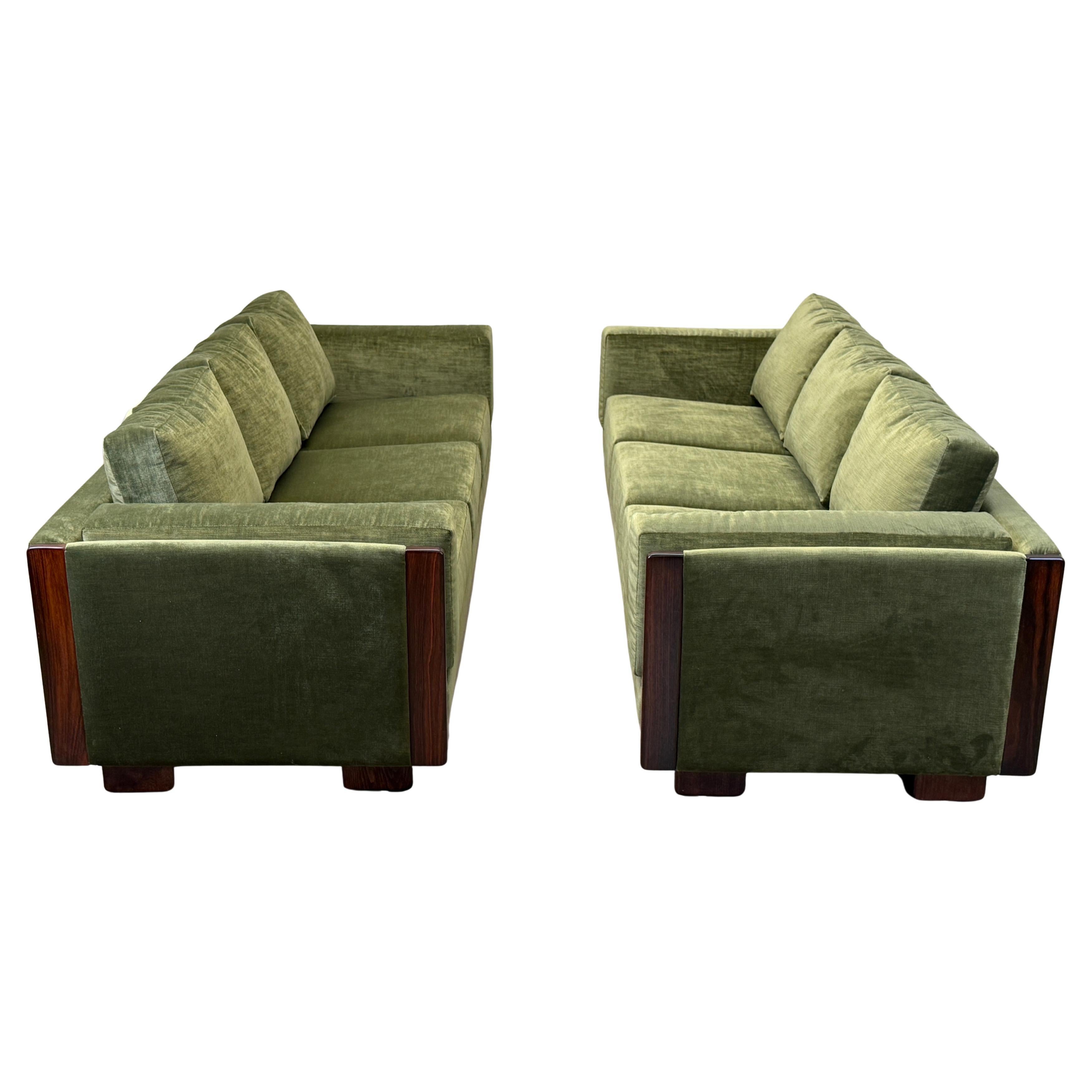 Pair of '920' Sofas by Afra & Tobia Scarpa for Cassina