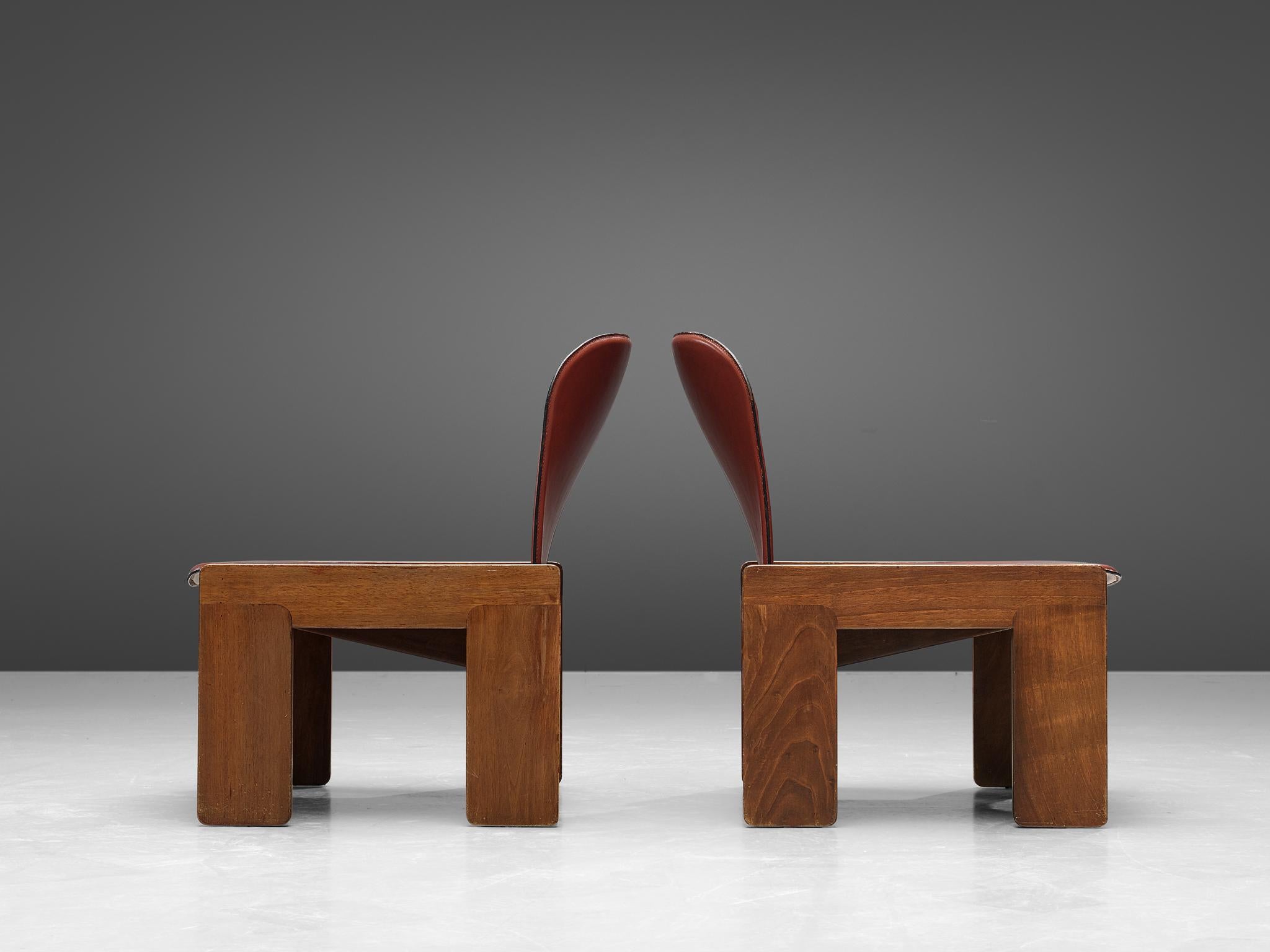 Mid-Century Modern Pair of '925' Easy Chairs by Afra & Tobia Scarpa