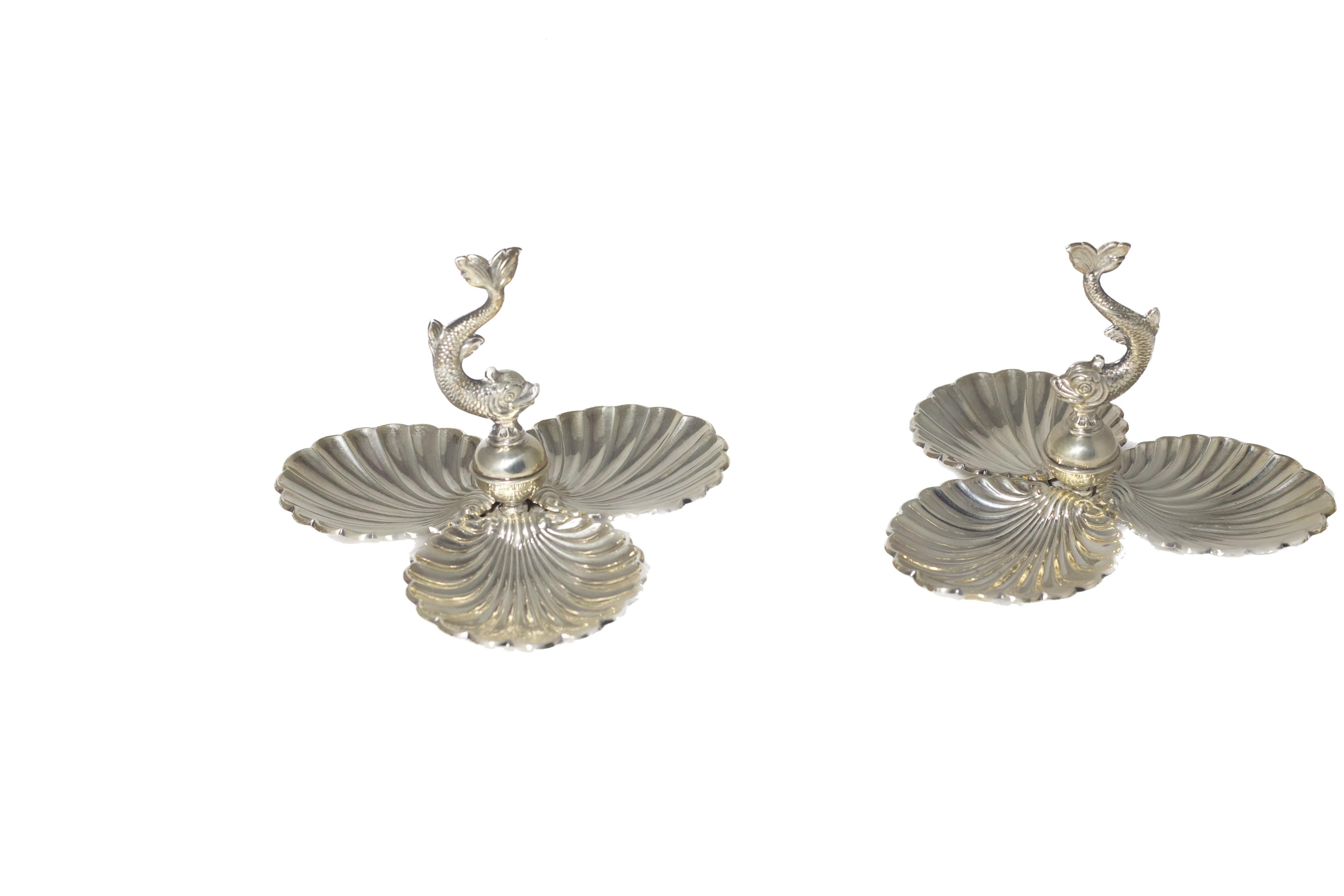 Paar 950er Silber-Dessertschalen von Carrera, Muschelform mit Fischgriff (Südamerikanisch) im Angebot