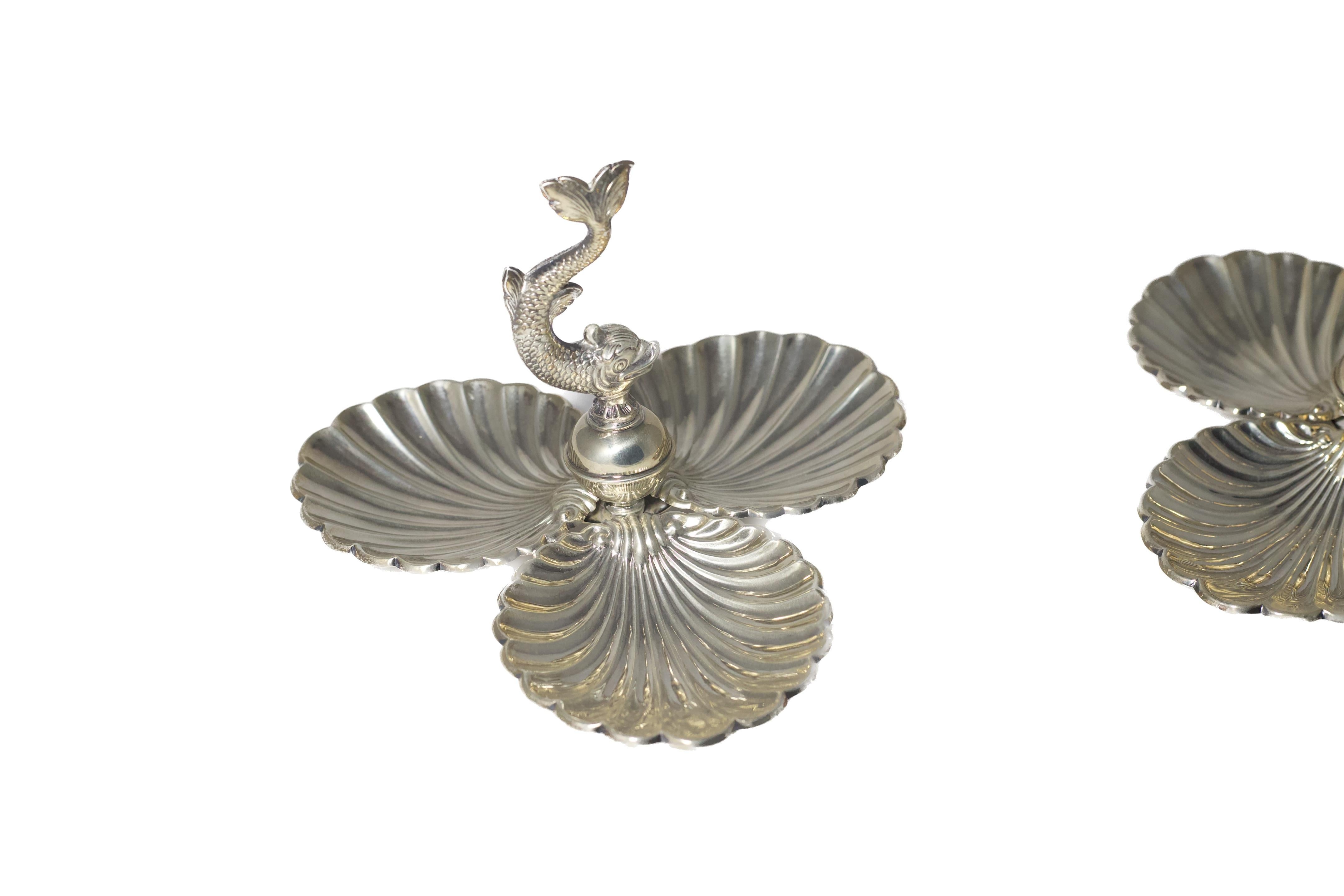 Paar 950er Silber-Dessertschalen von Carrera, Muschelform mit Fischgriff im Angebot 1