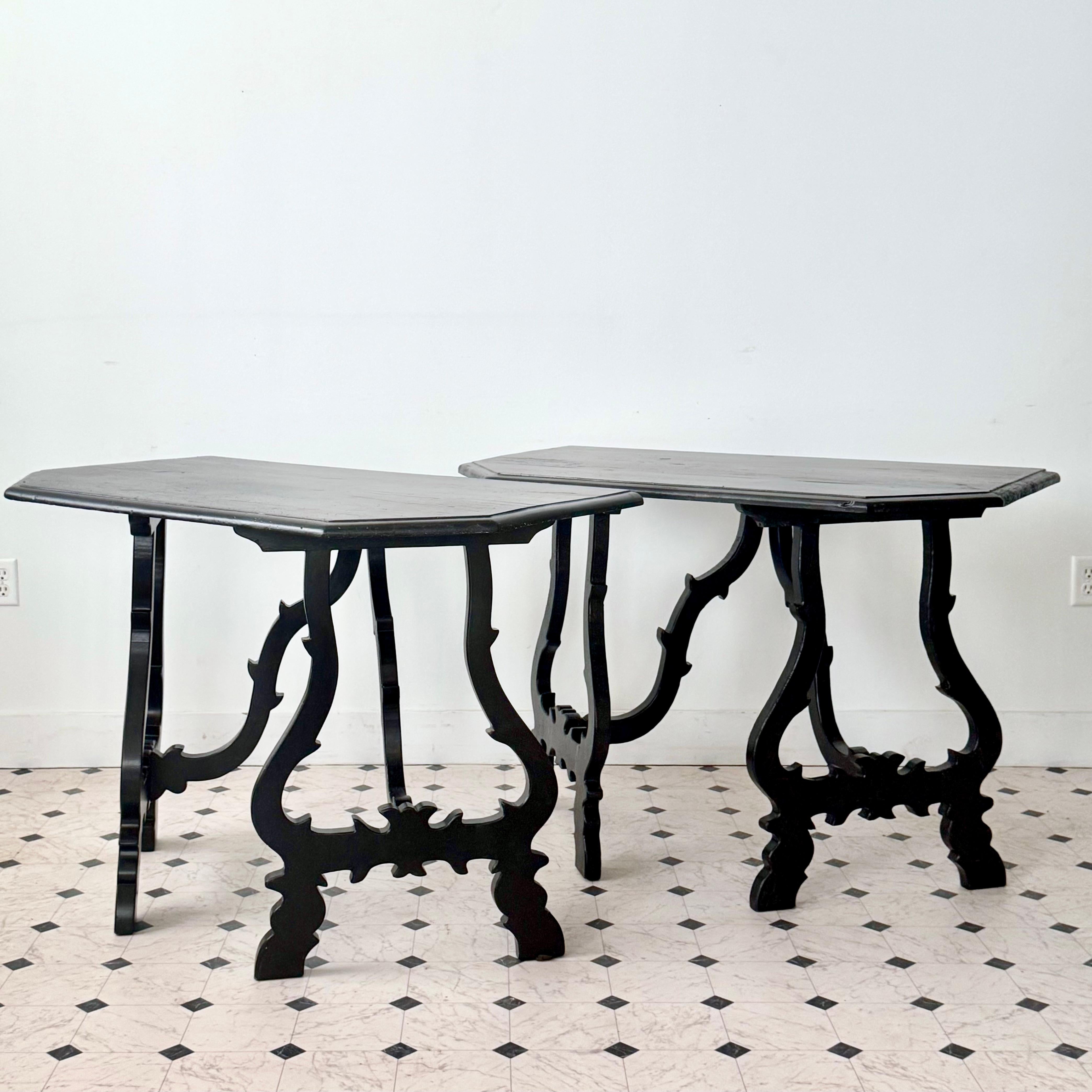 19th Century Pair of 9th Century Demi+Lune Console Tables From Toscana, Italy For Sale
