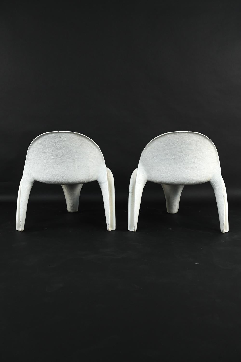 Pair of Aage Egeriis for France & Son Fiberglass Garden Chairs 1