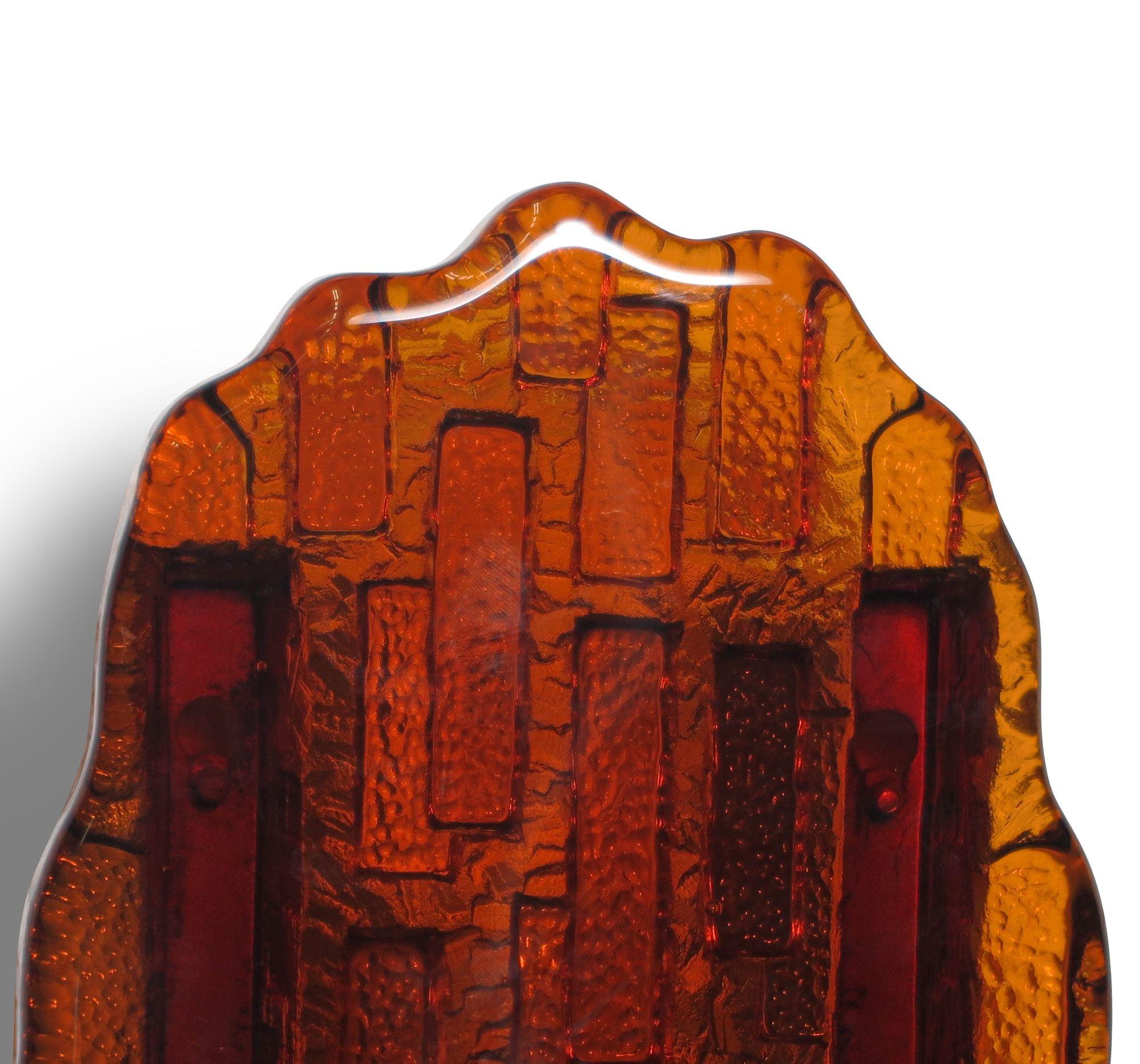 Pareja de apliques de cristal naranja abstracto Danés en venta
